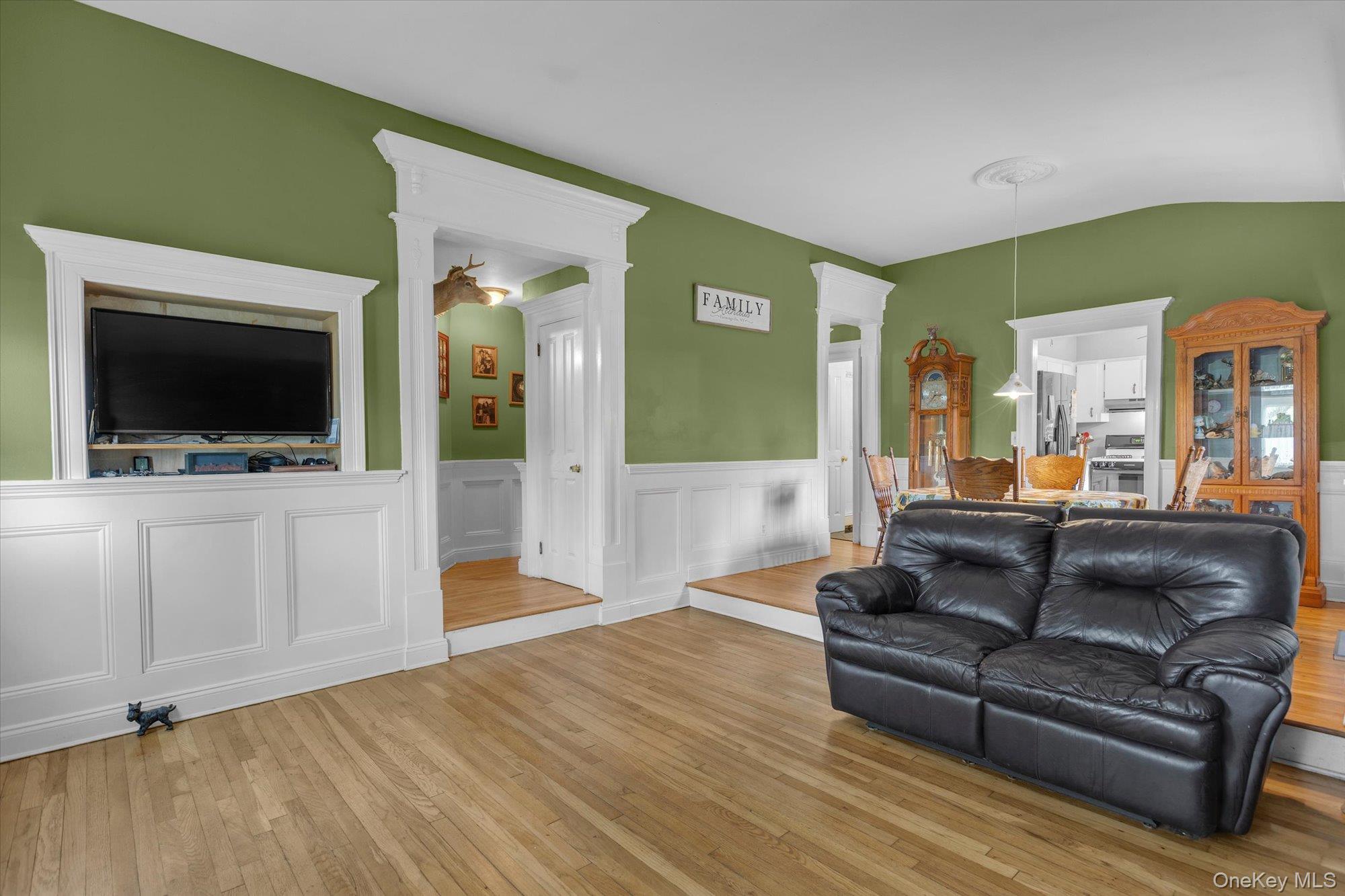 81 Lenore Lane – For Sale photo 3