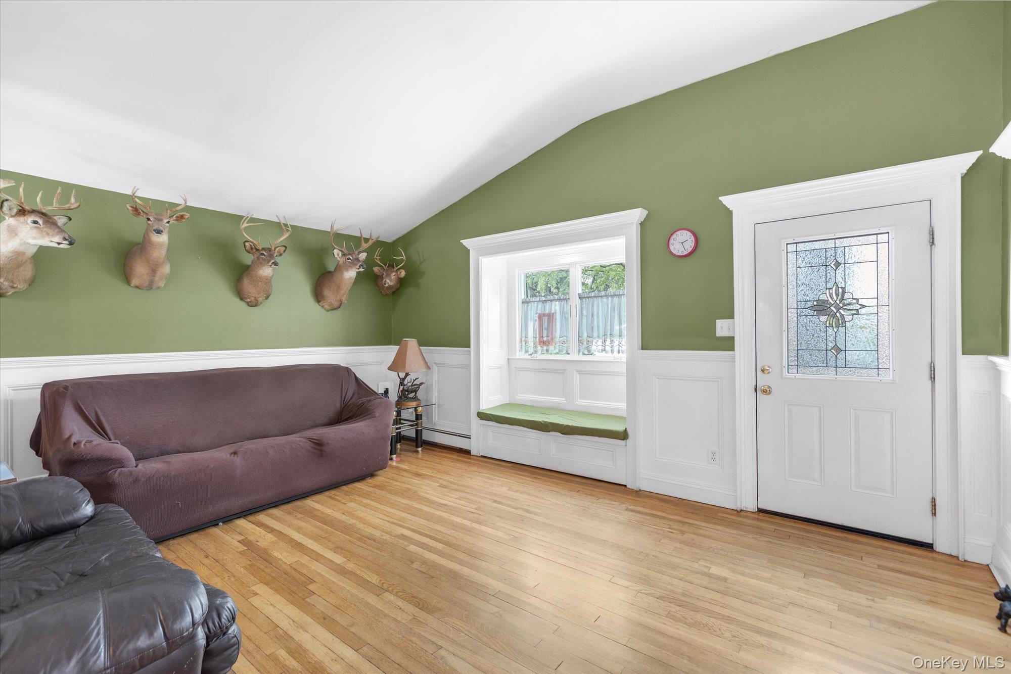 81 Lenore Lane – For Sale photo 2