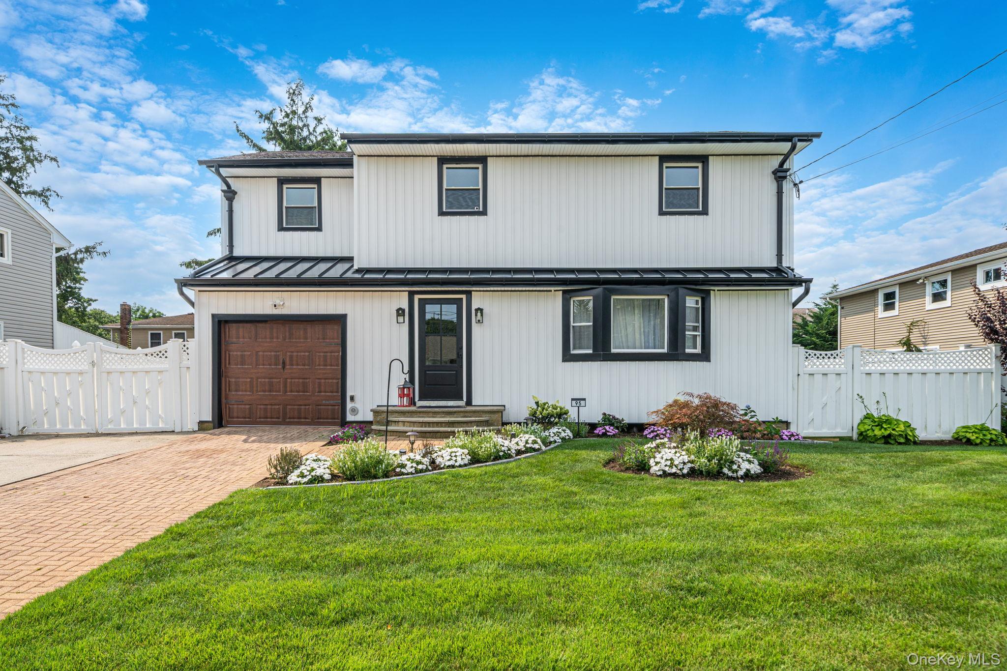 95 Colonial Drive – For Sale