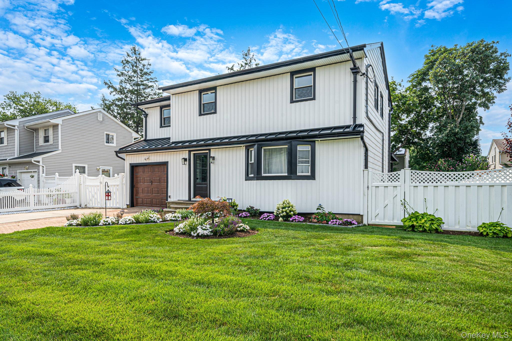 95 Colonial Drive – For Sale photo 3