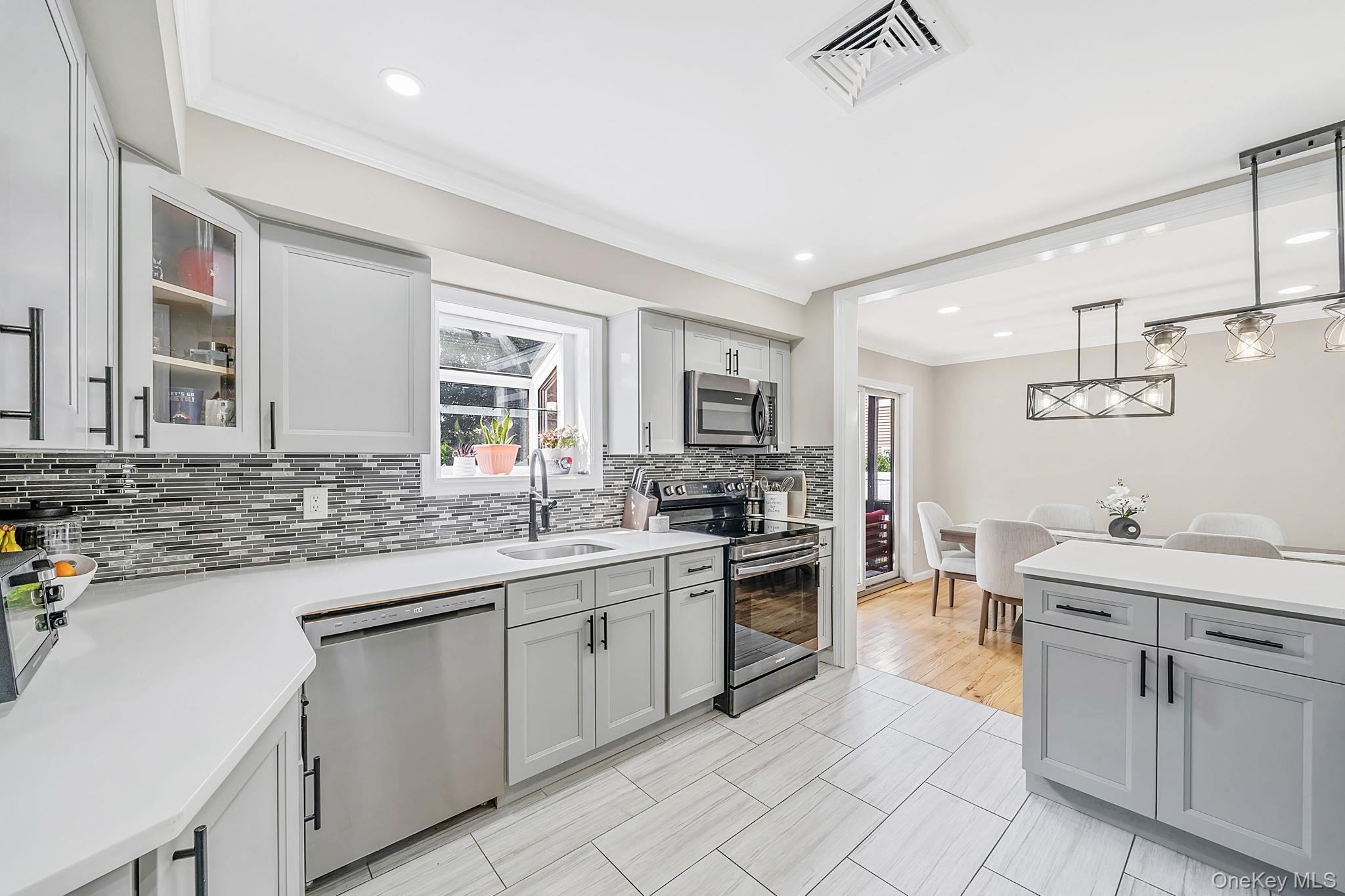 95 Colonial Drive – For Sale photo 14