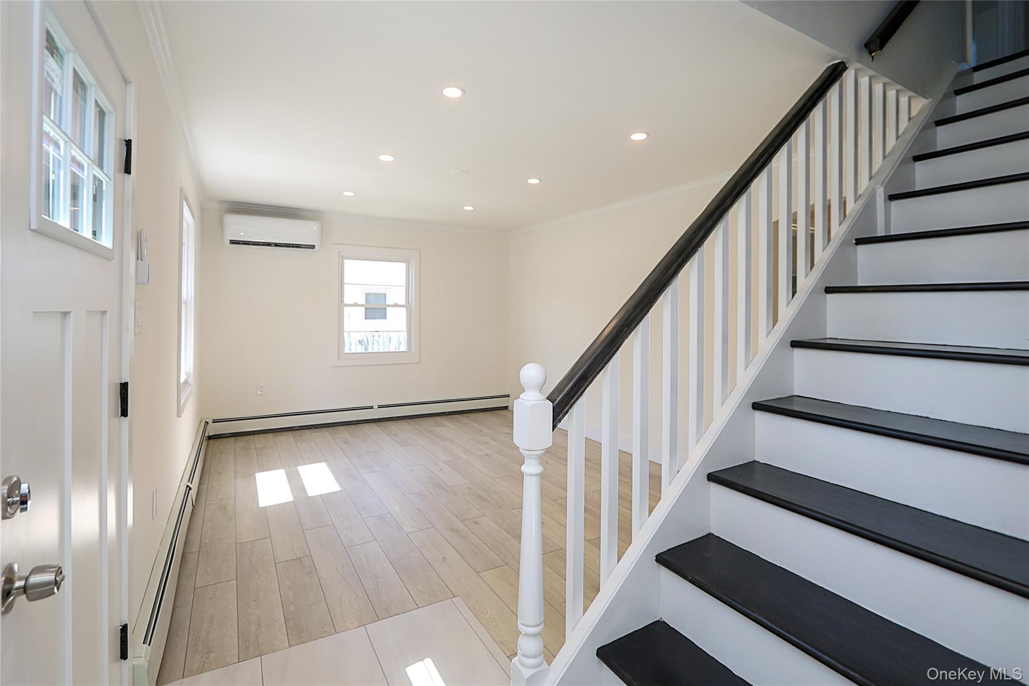 12 Garland Lane – For Sale photo 4
