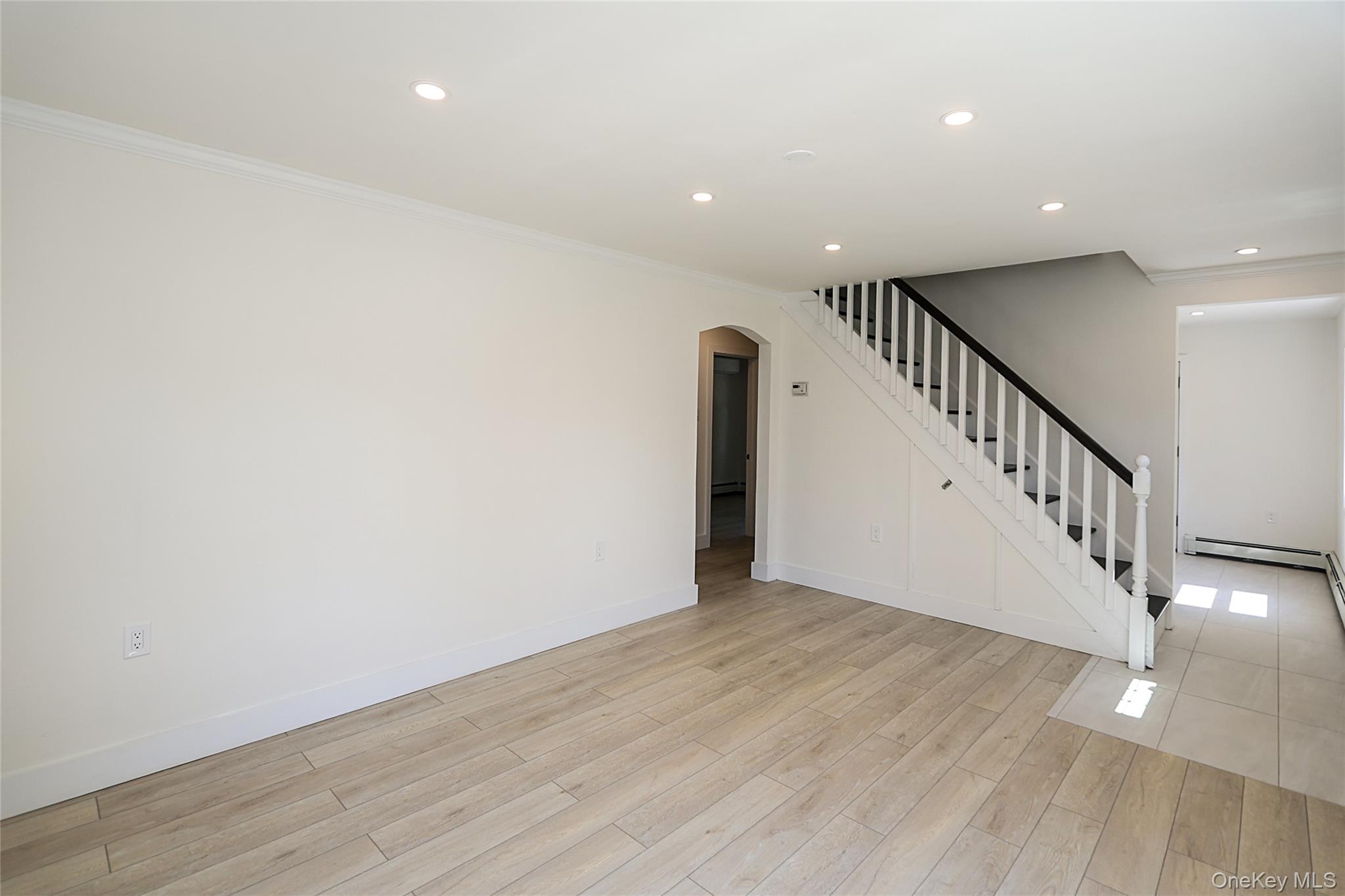 12 Garland Lane – For Sale photo 8