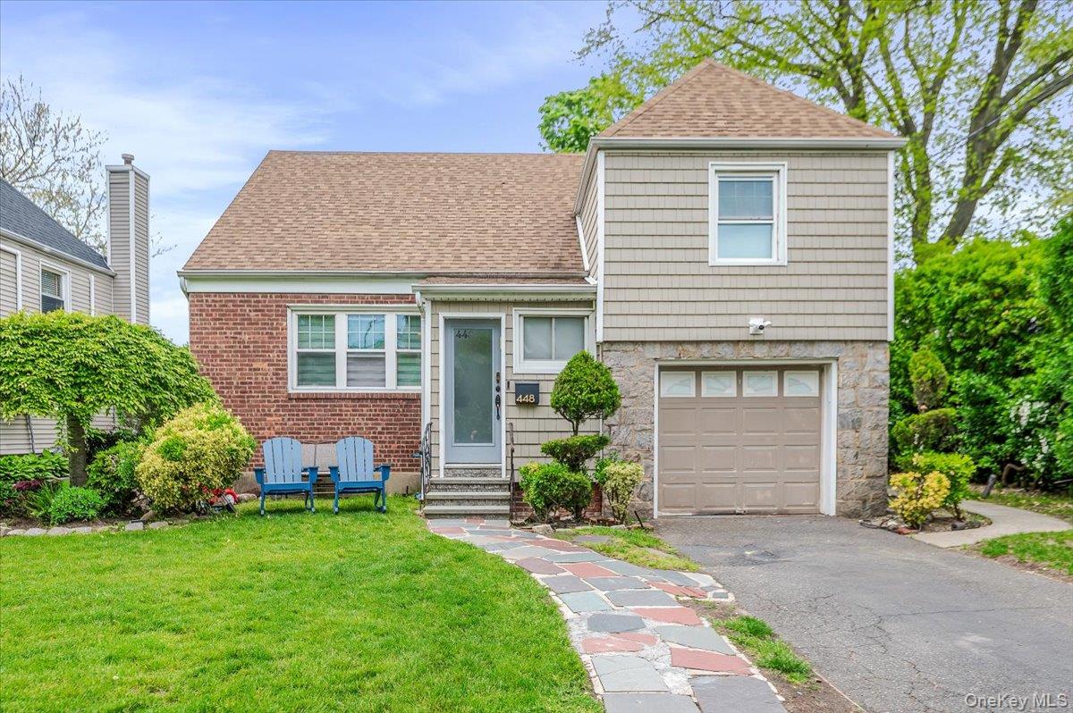 448 Westminster Road – For Sale