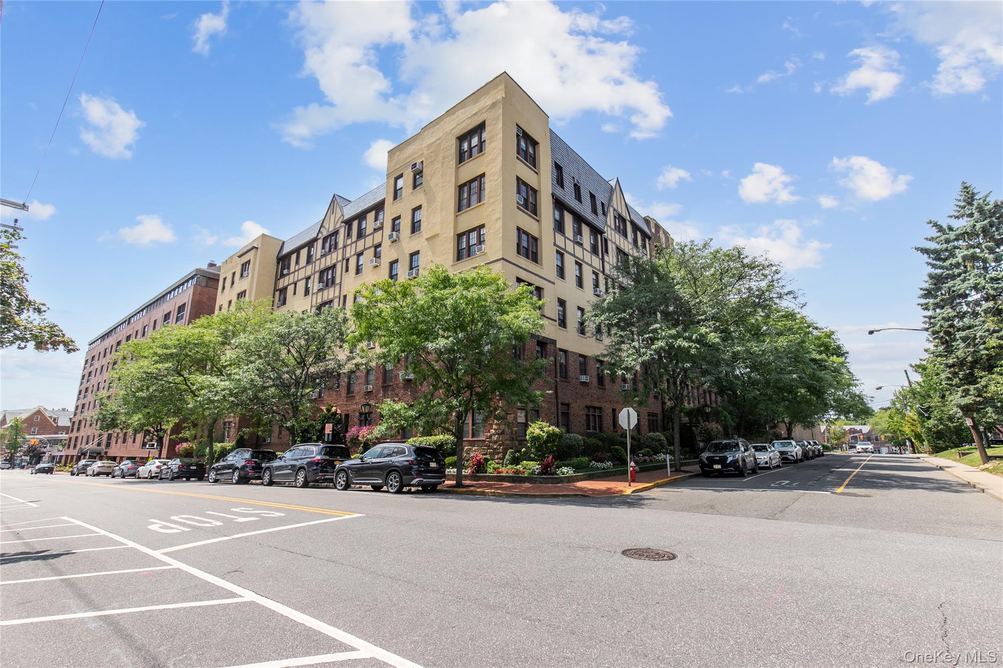 4 Maple Drive, Unit 6-I photo 21