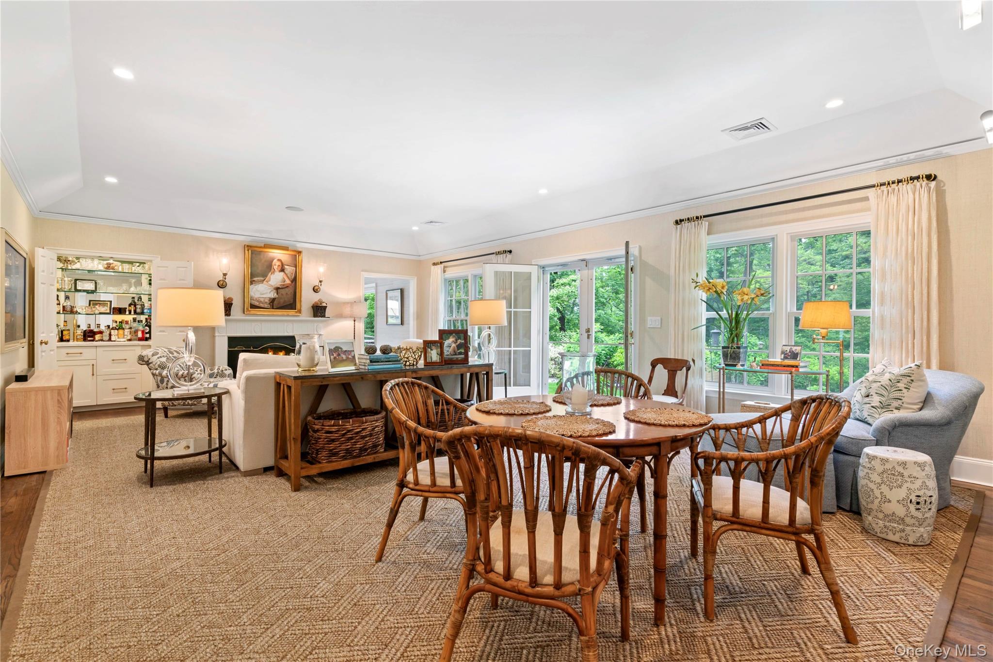 18 Matinecock Farms Road – For Sale photo 10