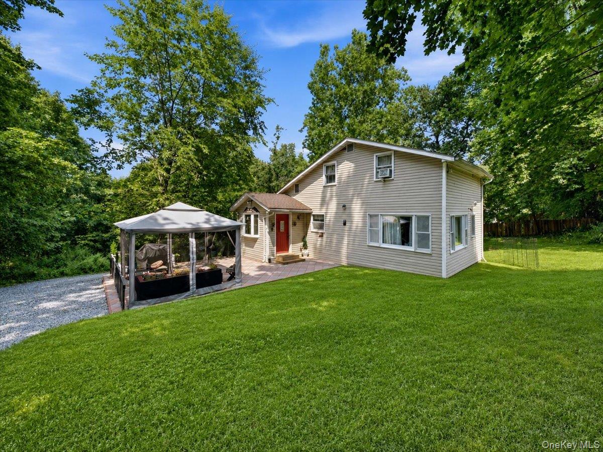 23 Sunrise Trail – For Sale photo 2