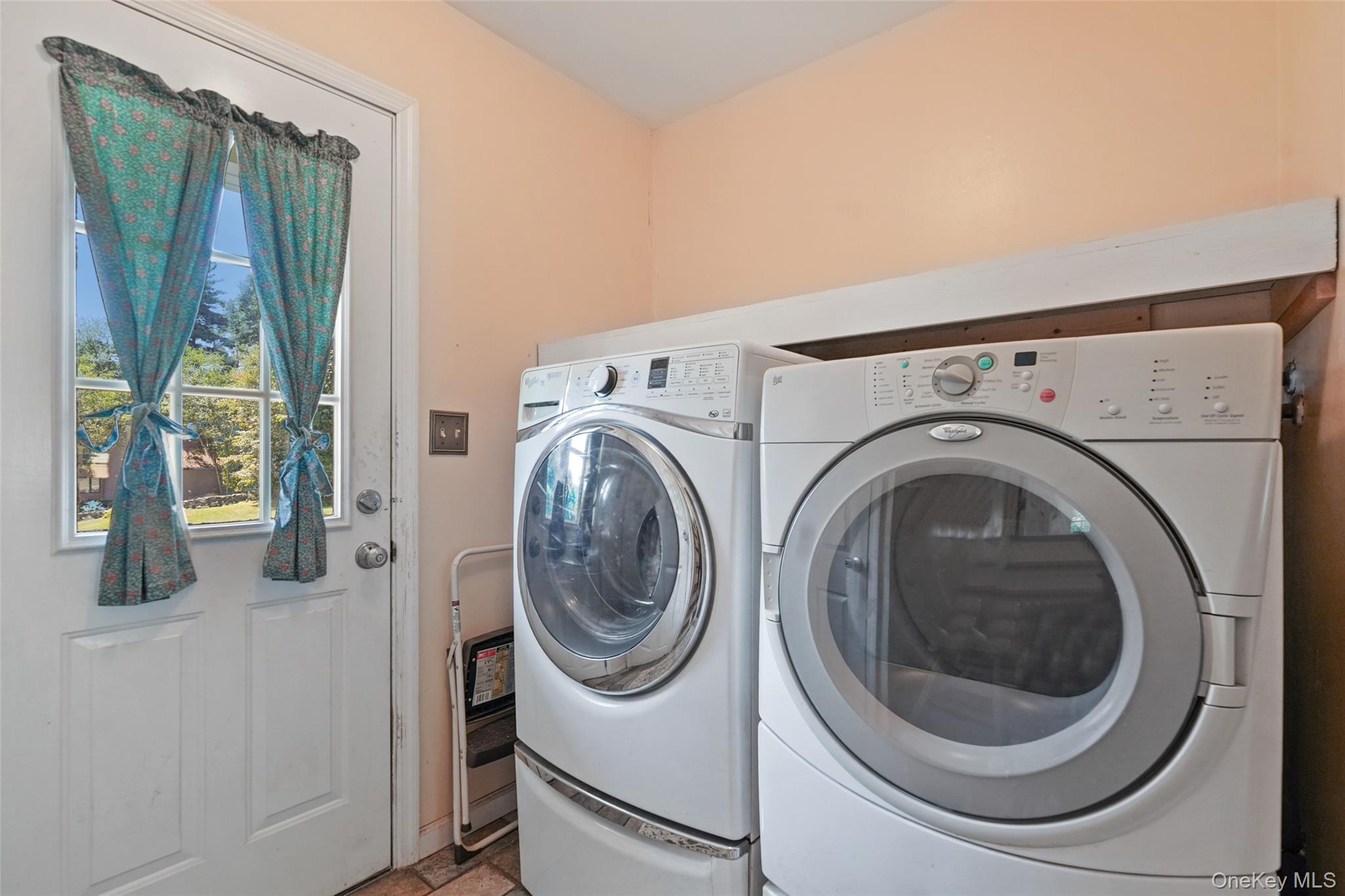 2 Pine Tree Drive – For Sale photo 22