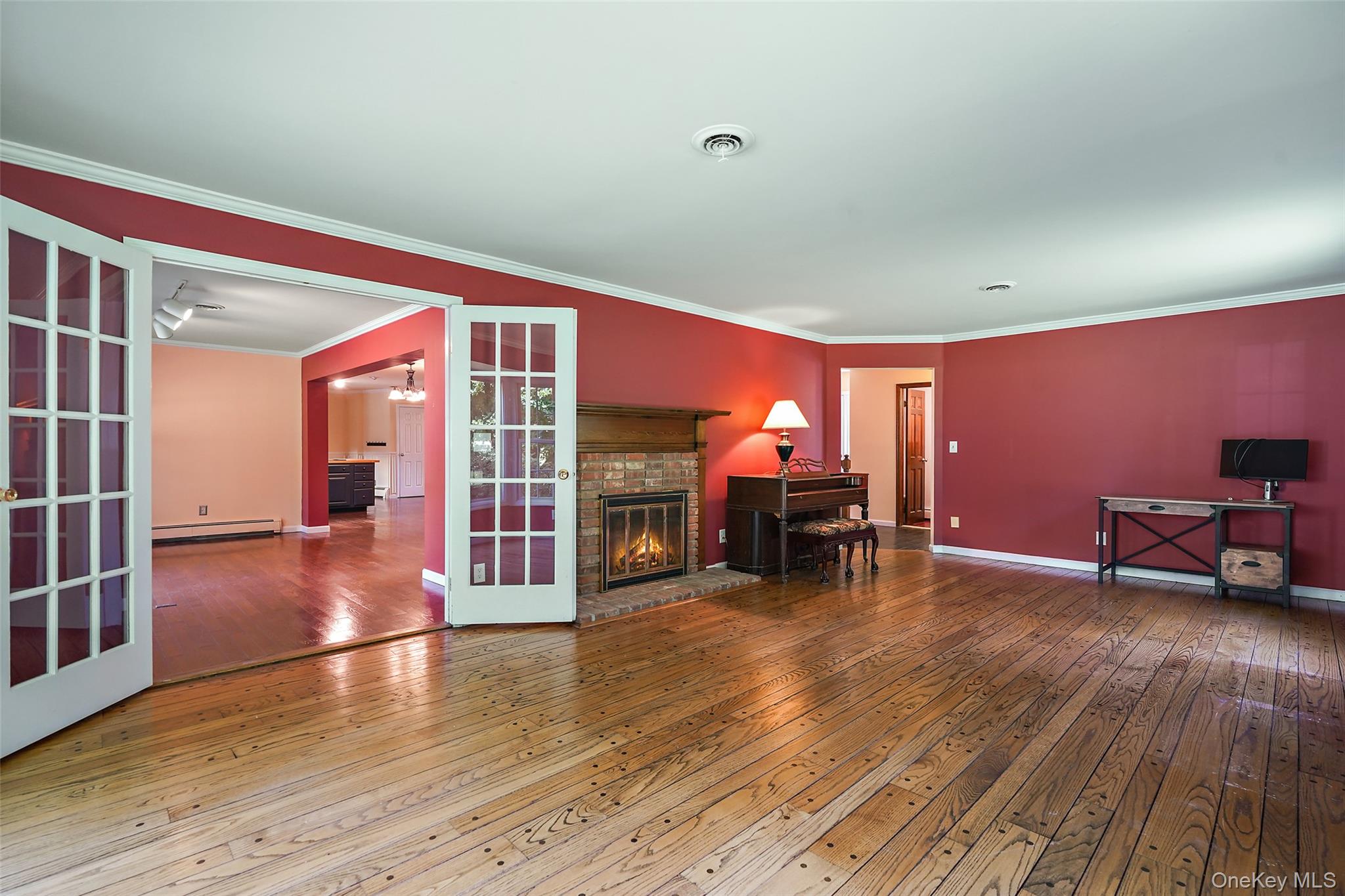 2 Pine Tree Drive – For Sale photo 6