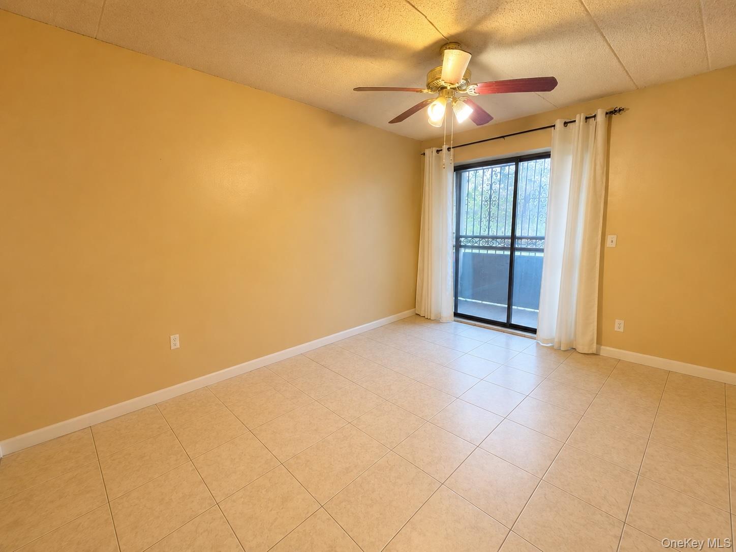 54-09 108th Street, Unit 1C photo 3
