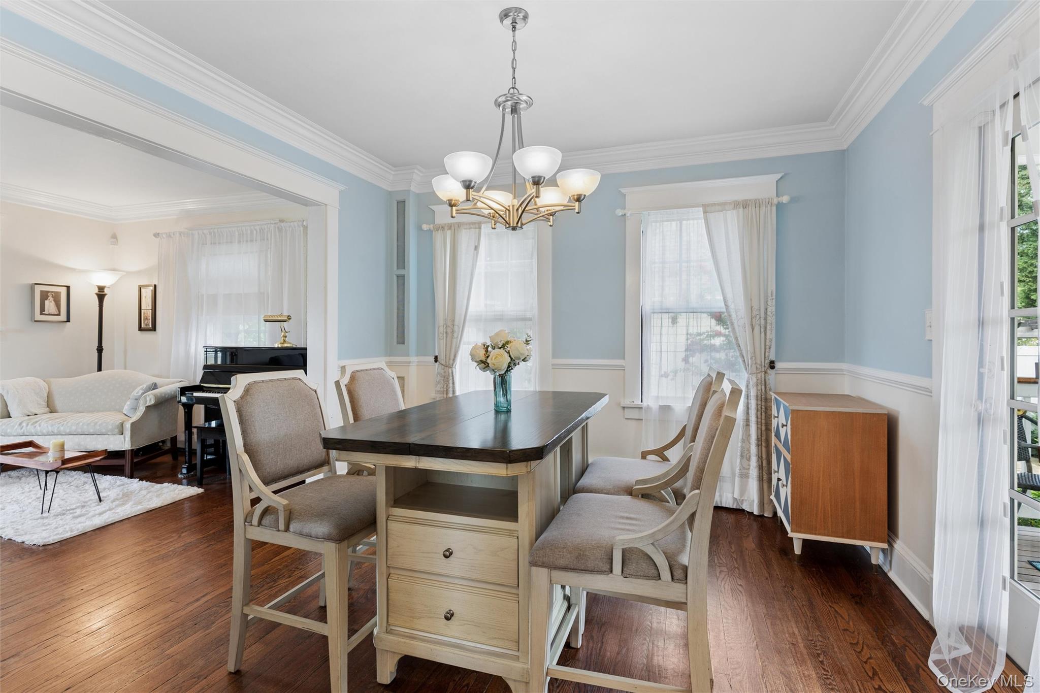 87 Islip Avenue – For Sale photo 5