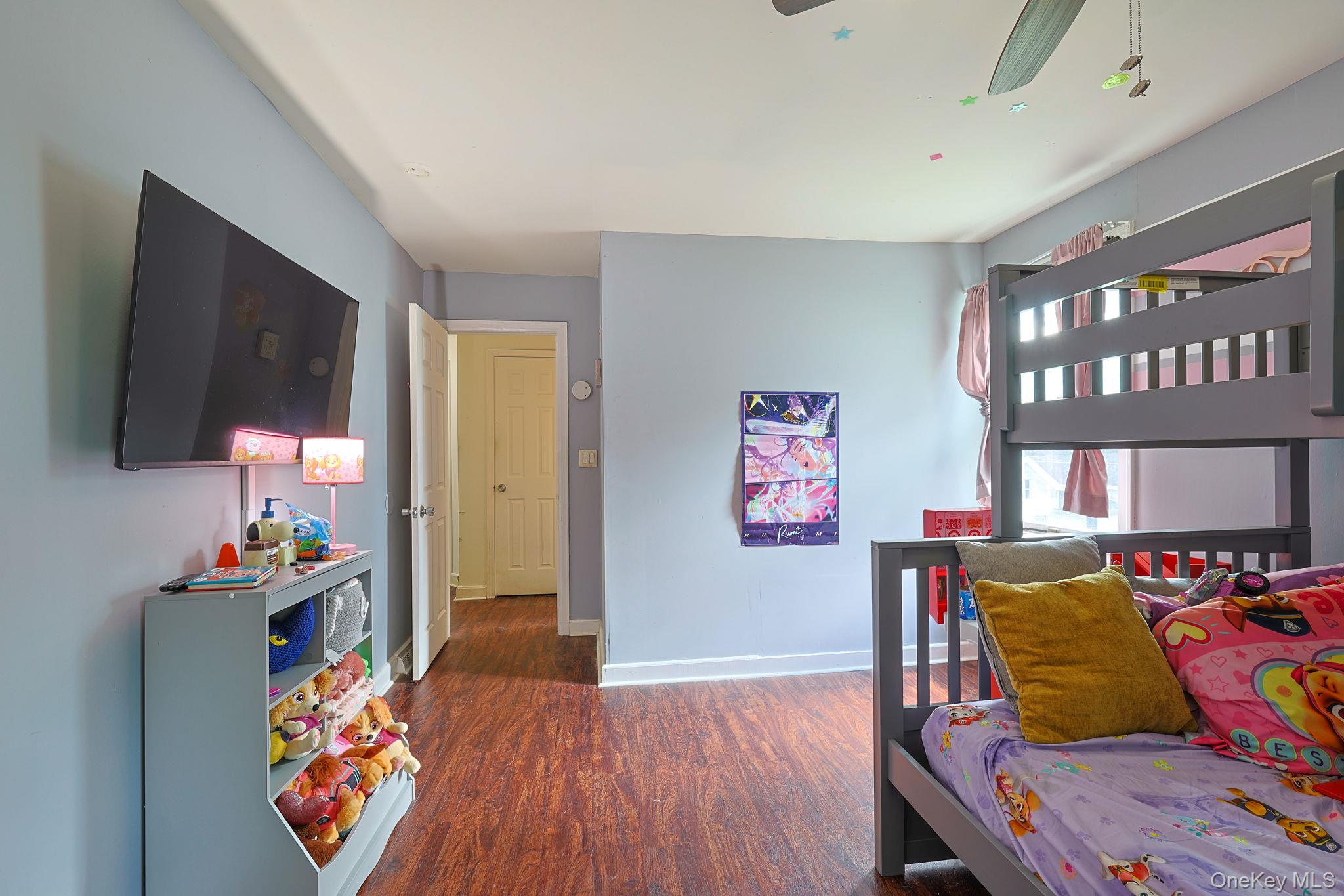 16 Clove Road – For Sale photo 12