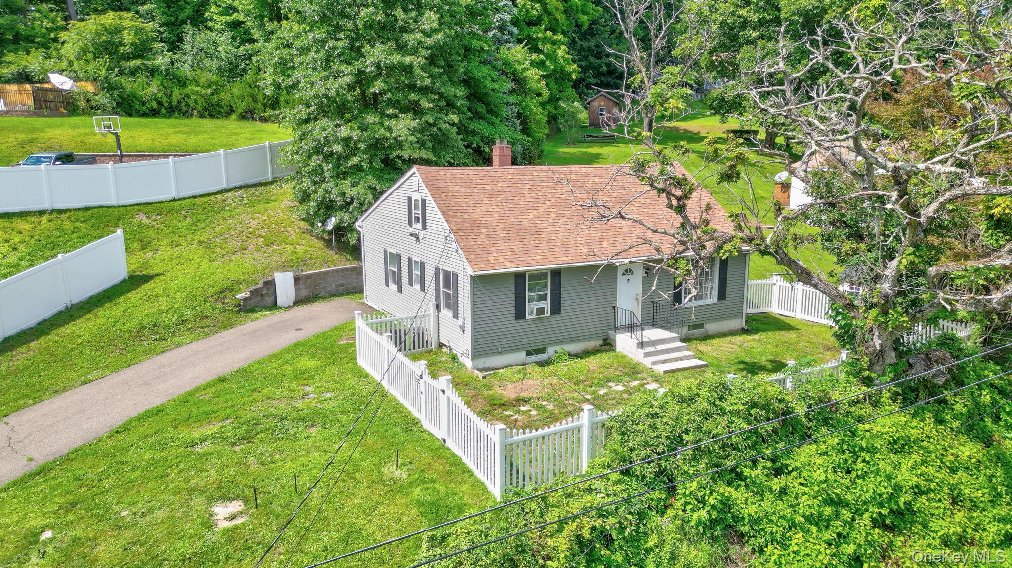 16 Clove Road – For Sale photo 31