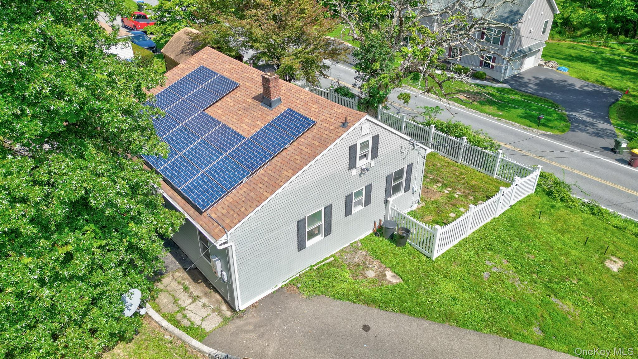 16 Clove Road – For Sale photo 36