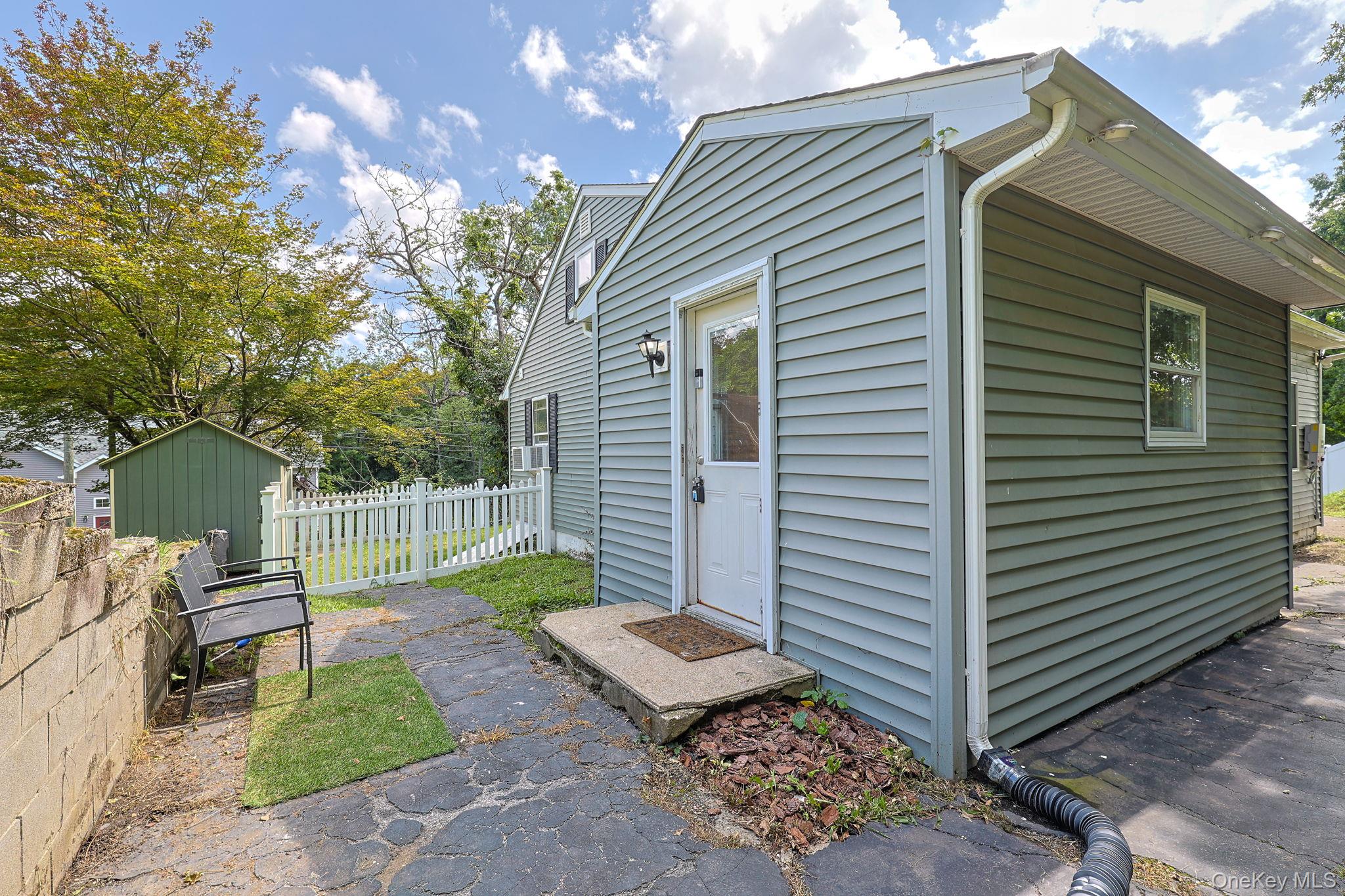 16 Clove Road – For Sale photo 26