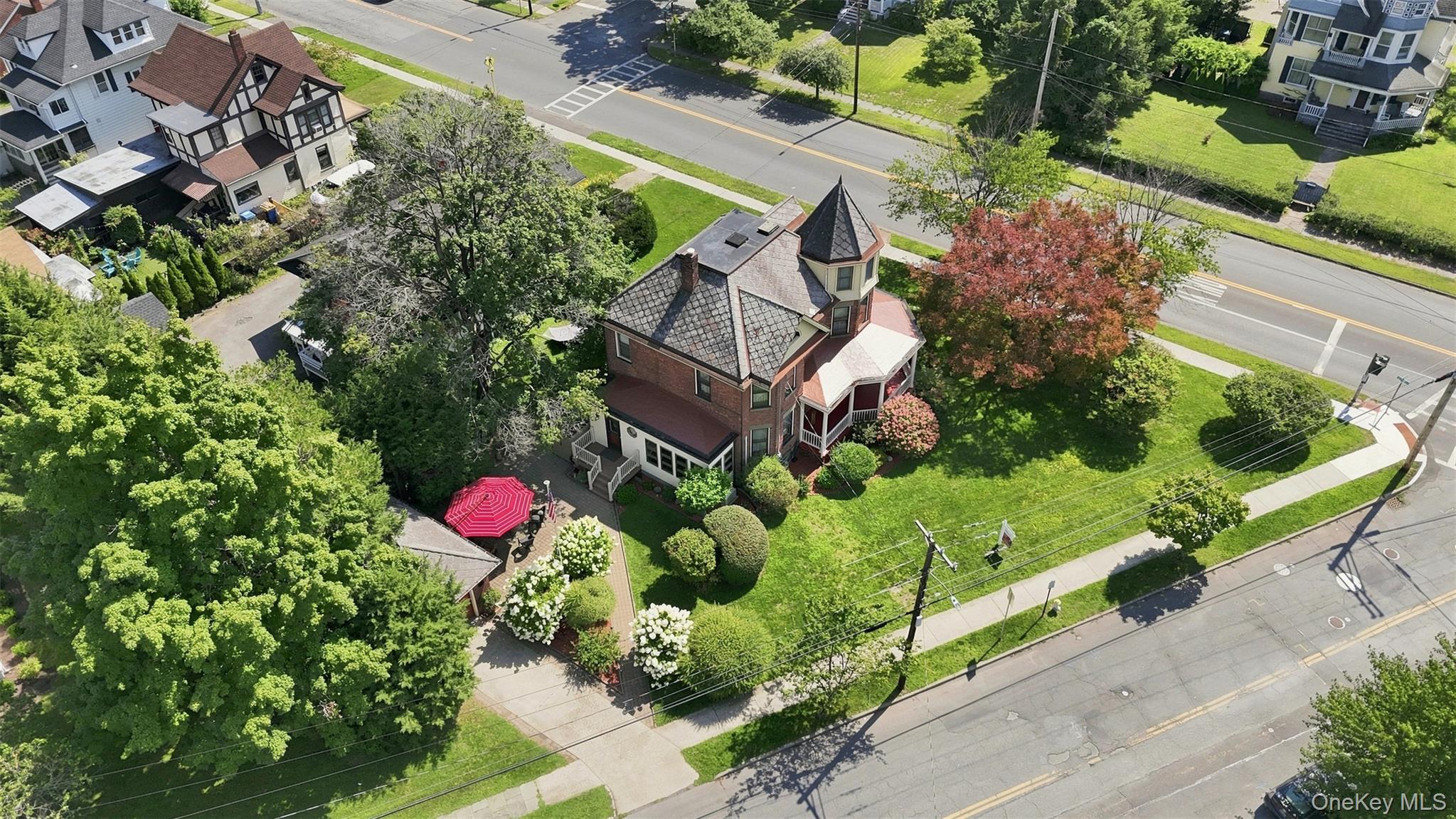 349 Albany Avenue – For Sale photo 4