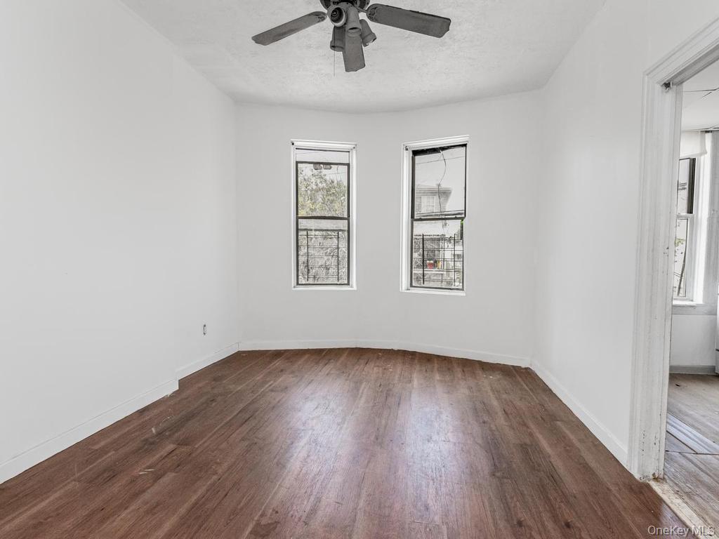 628 Mead Street – For Sale photo 25