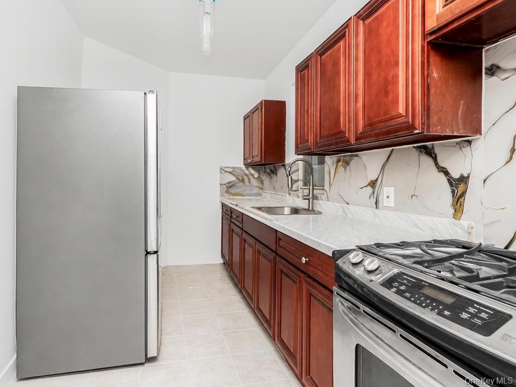 628 Mead Street – For Sale photo 14