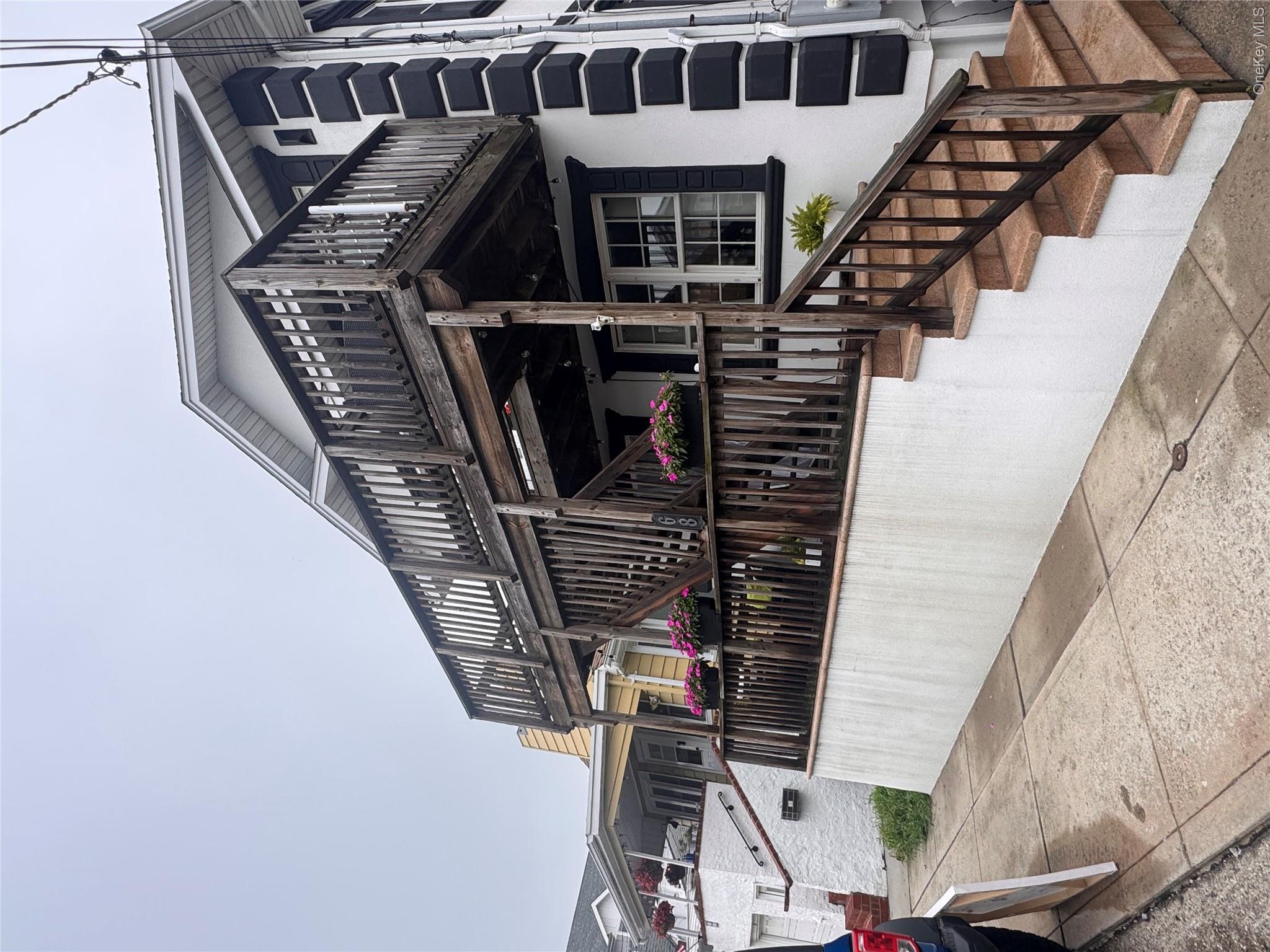 68 Brookline Avenue, Unit main floor photo 18