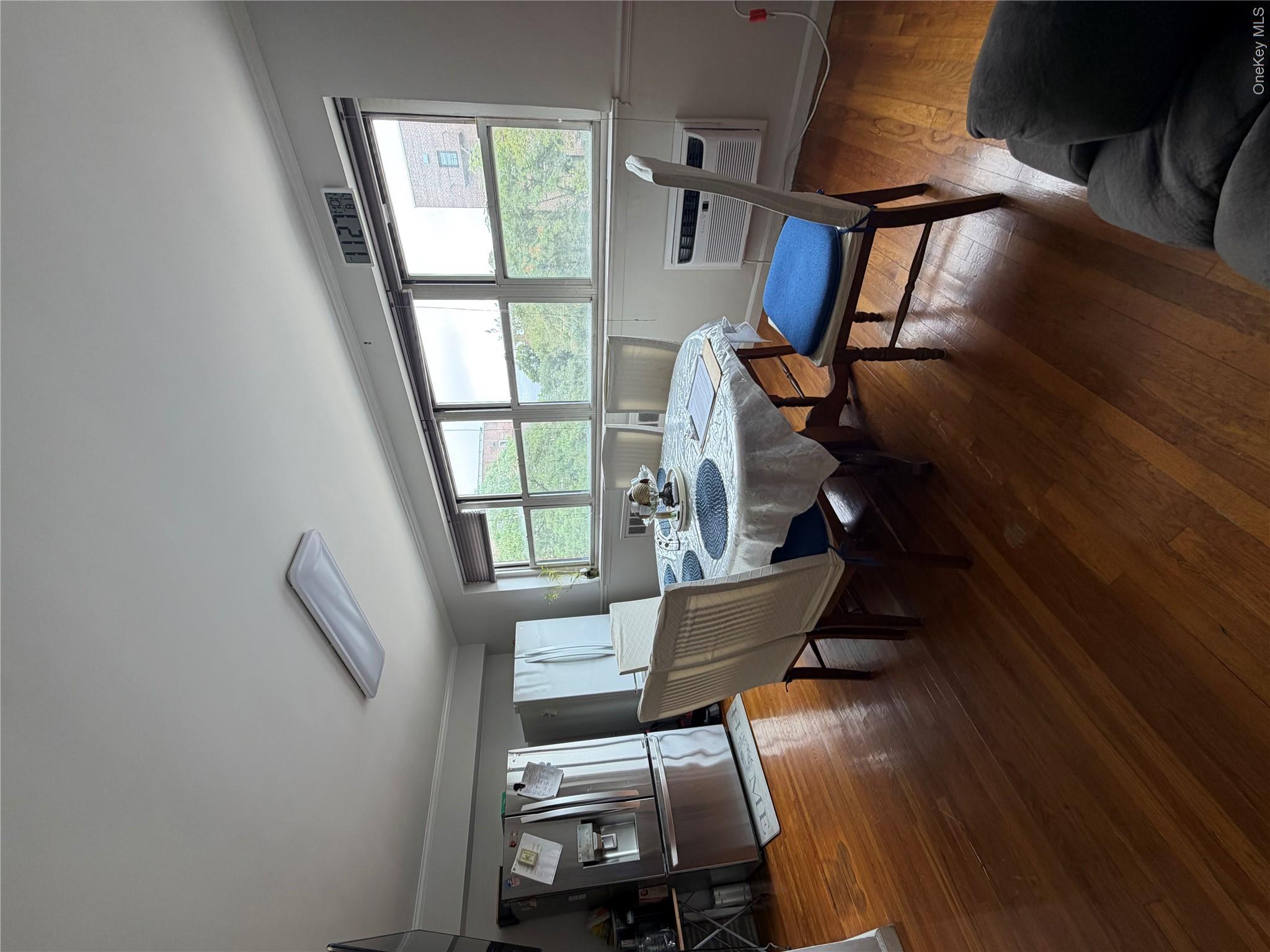 153-25 88th Street, Unit 4K photo 3