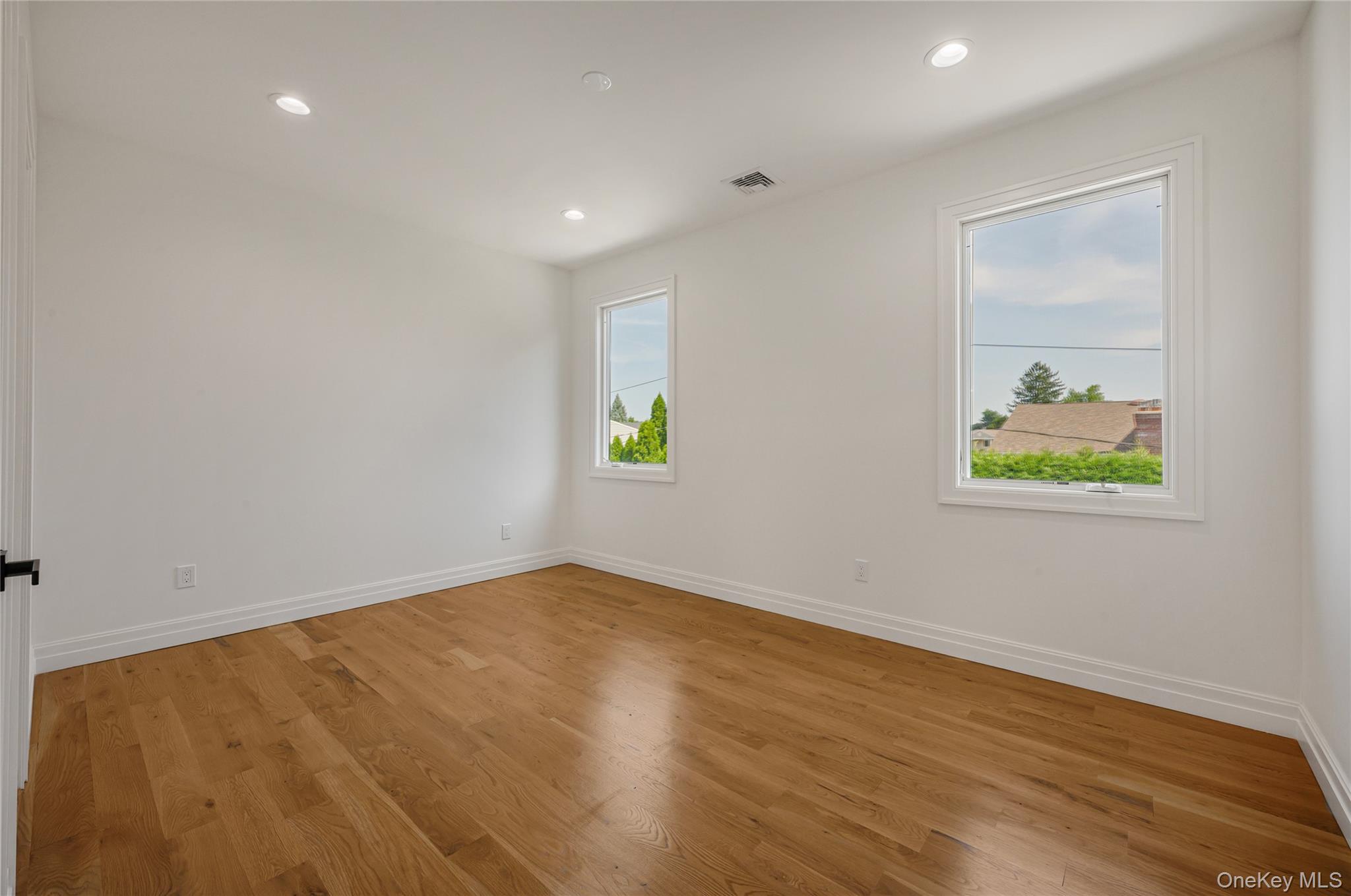 7 Rosewood Place – For Sale photo 33