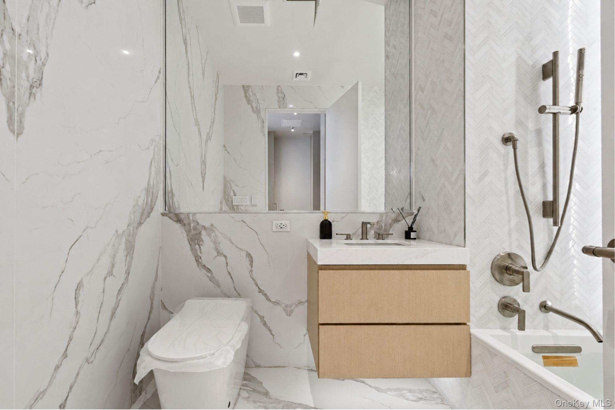 25-08 43rd Avenue, Unit 2B photo 5