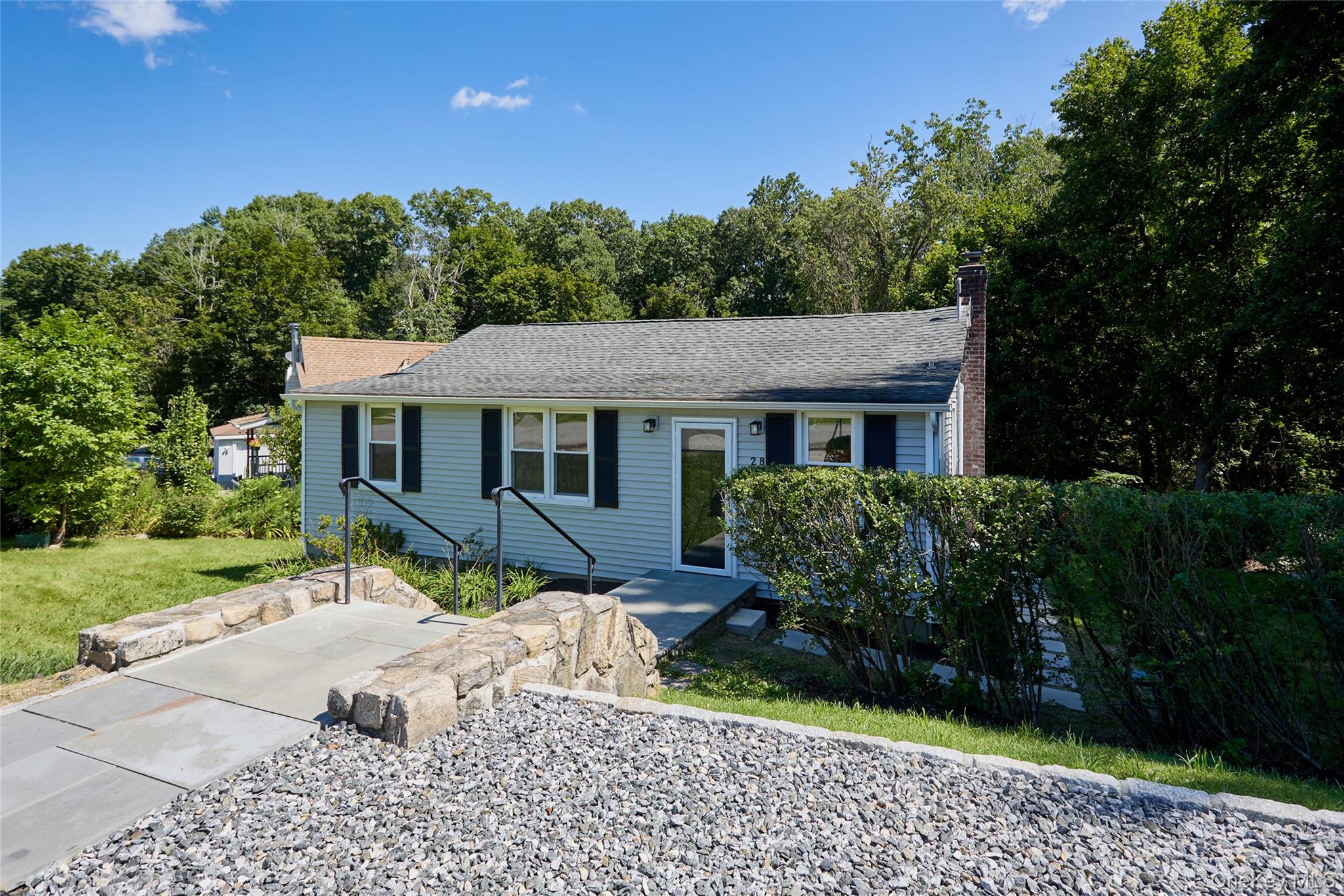 28 Brewster Drive – For Sale photo 4