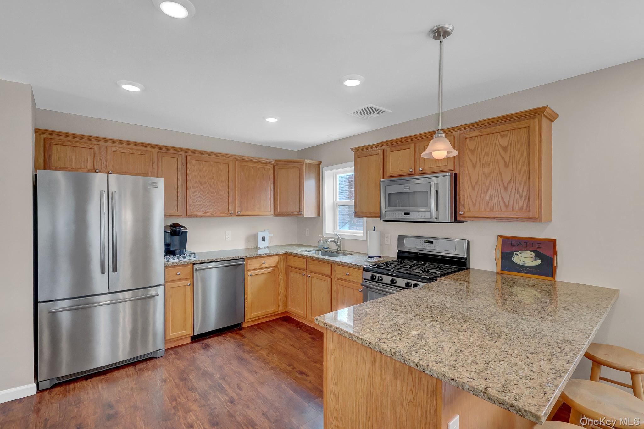 72 Arizona Avenue – For Sale photo 9