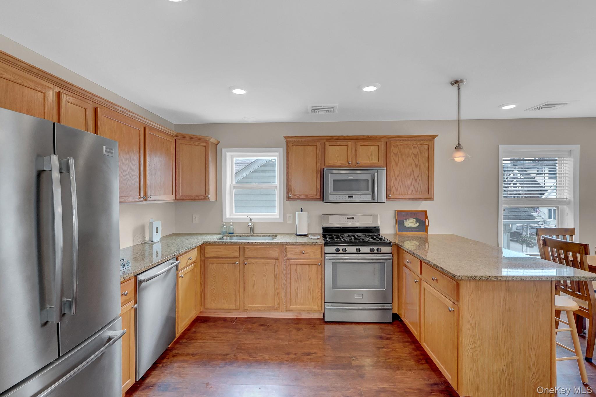 72 Arizona Avenue – For Sale photo 10