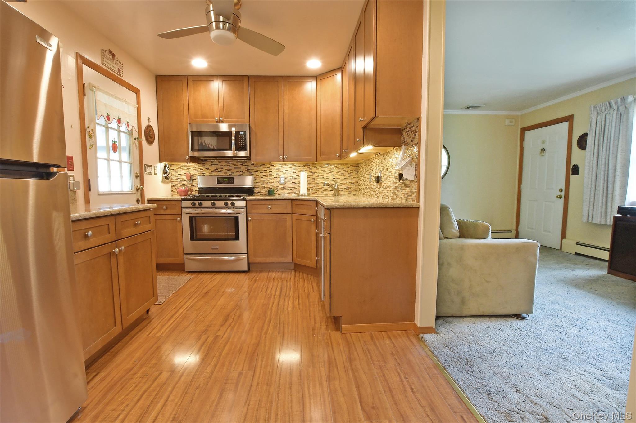 24 Island Boulevard – For Sale photo 9