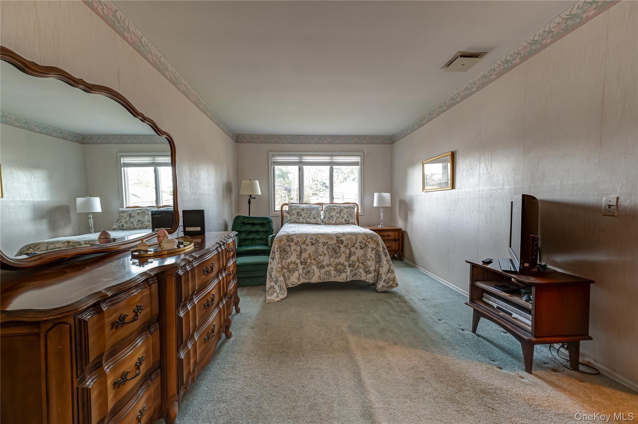 607 7th Avenue – For Sale photo 13