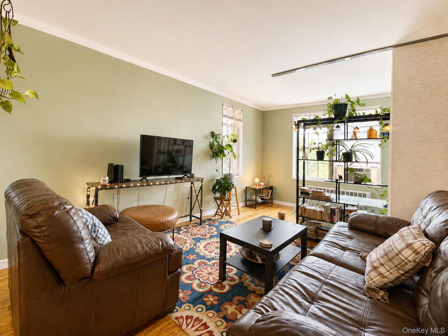 63-85 Woodhaven Boulevard, Unit 6C2 photo 2