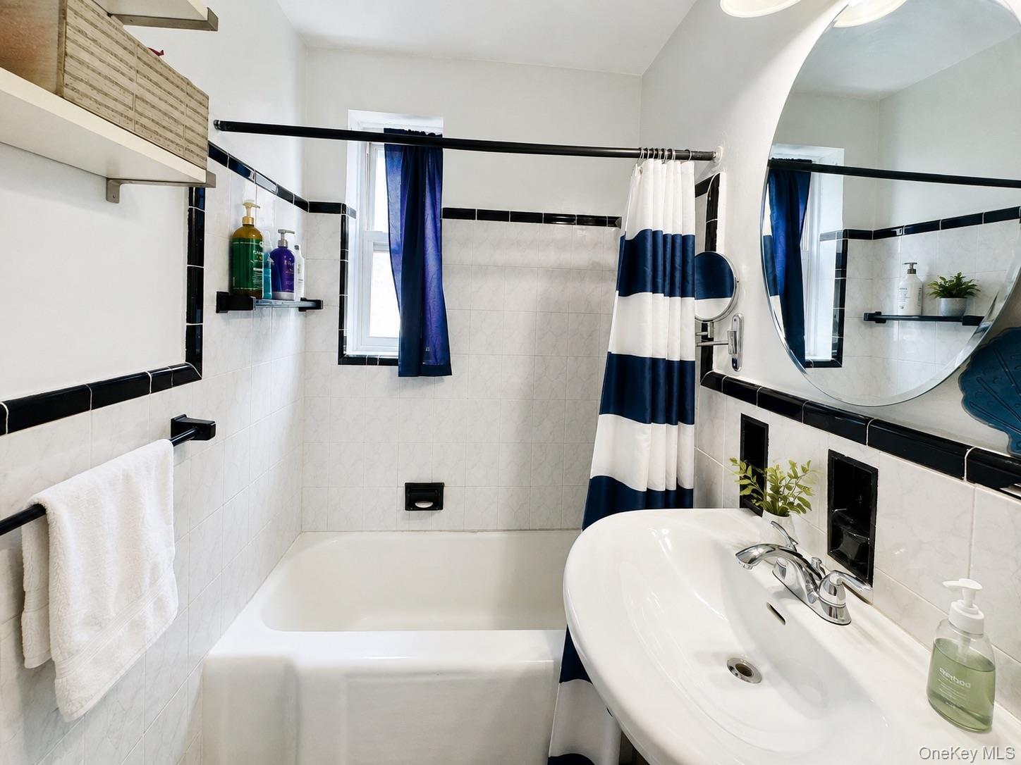 63-85 Woodhaven Boulevard, Unit 6C2 photo 8