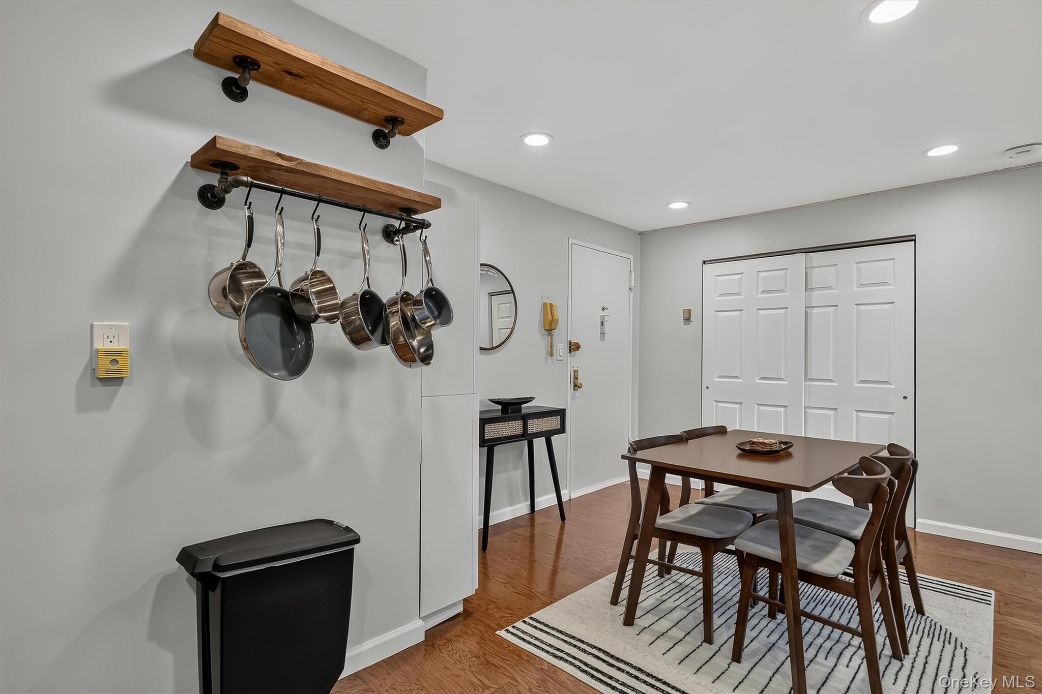 25 Franklin Avenue, Unit 6C photo 13