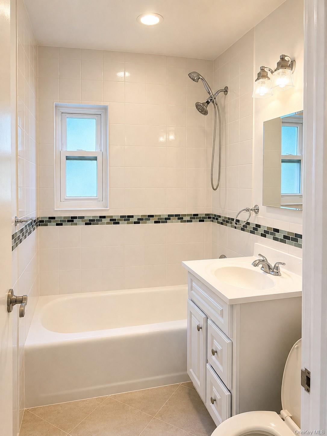 320 S Broadway, Unit T5 photo 7