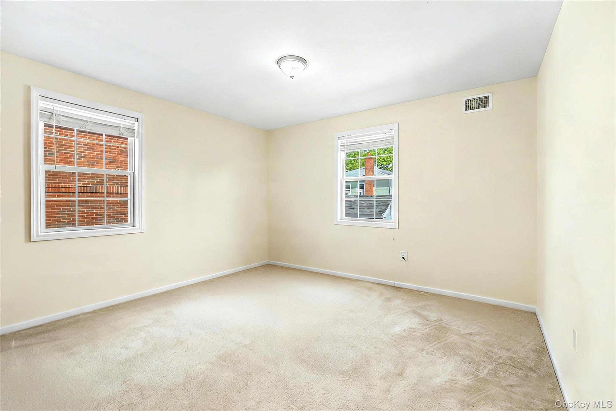 158-39 77th Road – For Sale photo 5