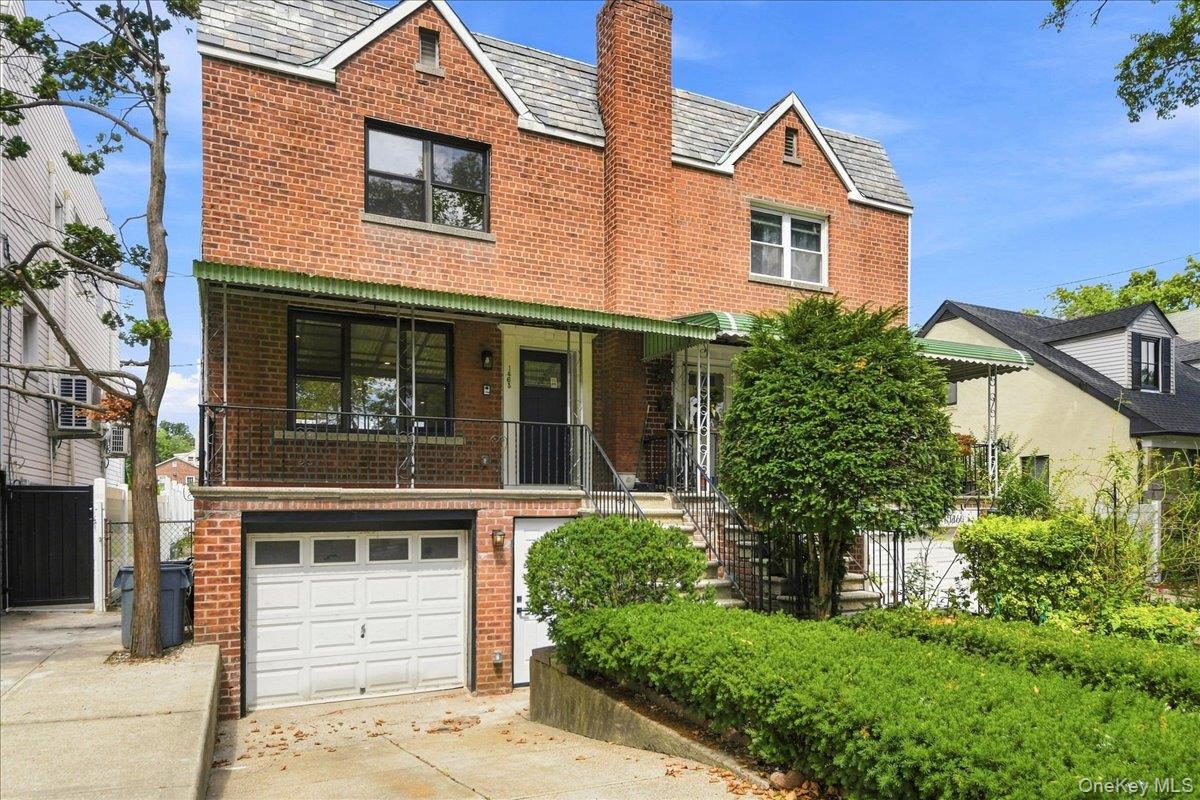 1463 Pelham Parkway N – For Sale photo 2