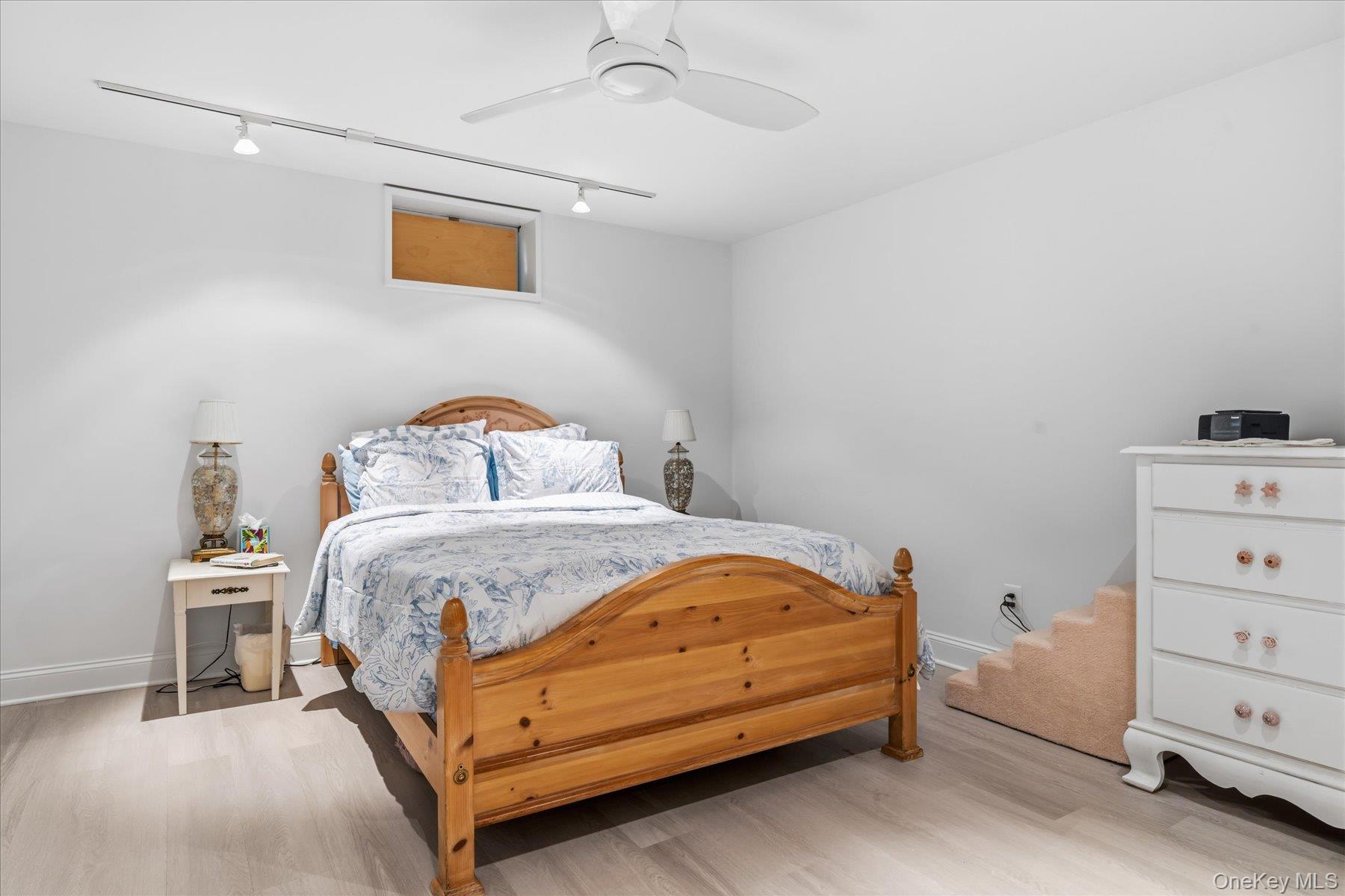 27 Cedar Lane – For Sale photo 38