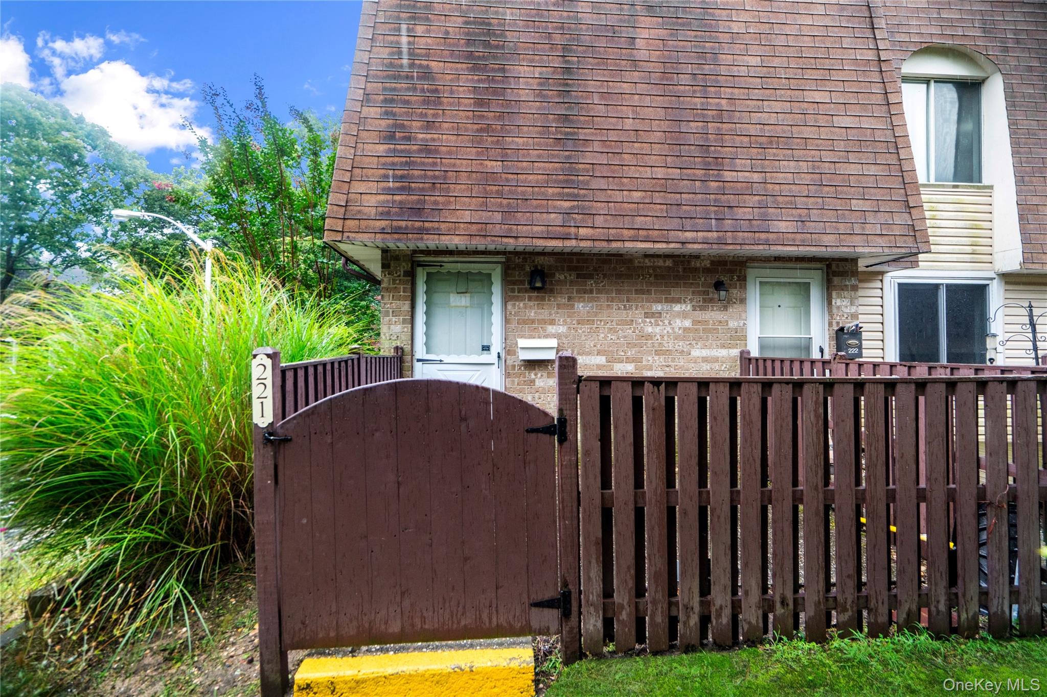 221 Sagamore Hills Drive, Unit 221 photo 3