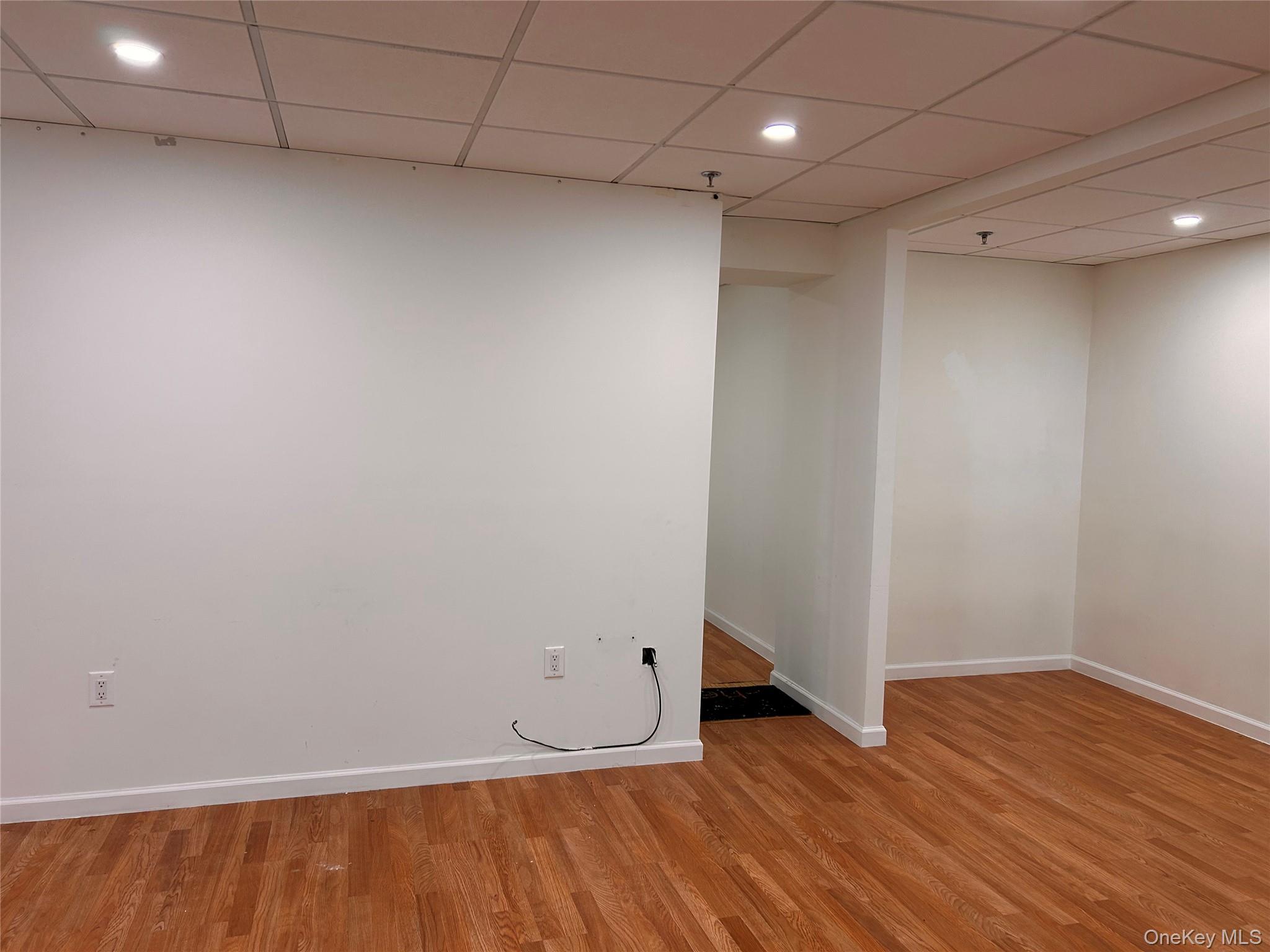 129 26 – For Rent photo 3