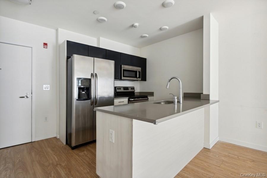 120 N Pearl Street, Unit 309 photo 10