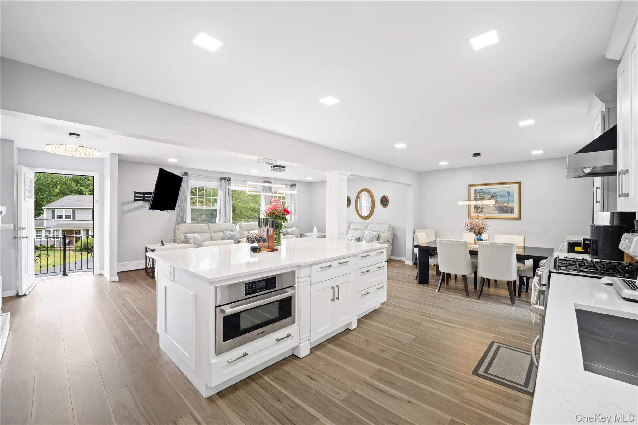 3123 Douglas Drive – For Sale photo 6