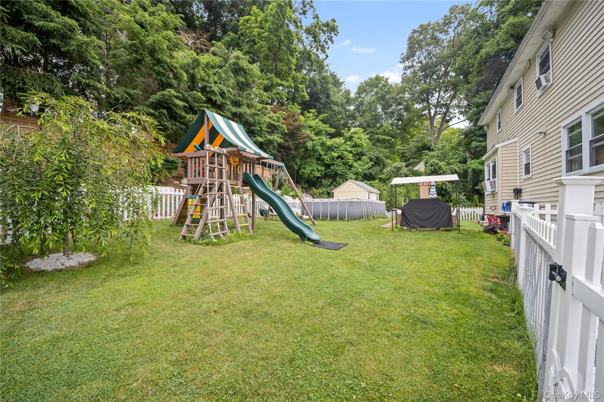 3123 Douglas Drive – For Sale photo 34