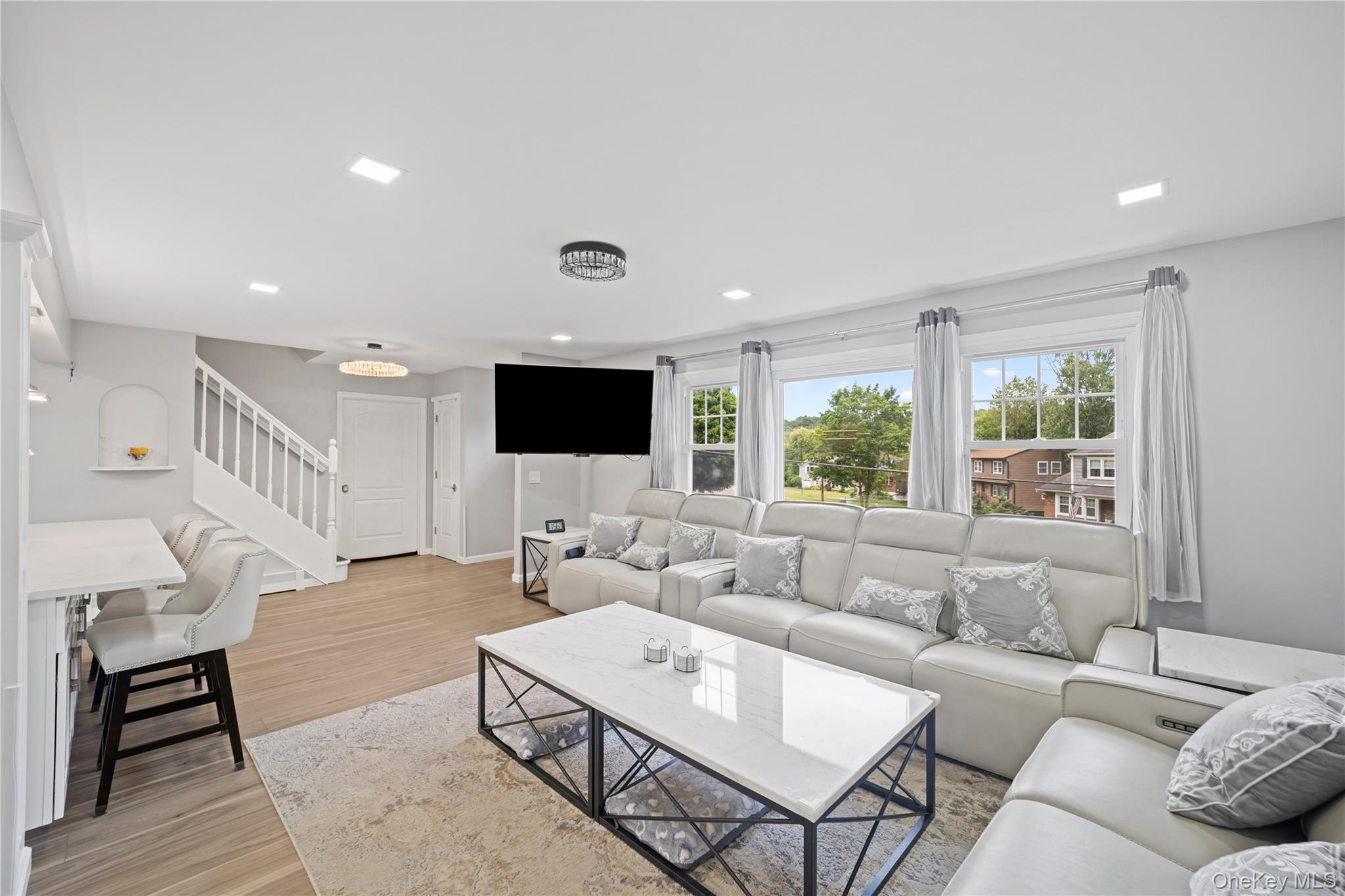 3123 Douglas Drive – For Sale photo 9