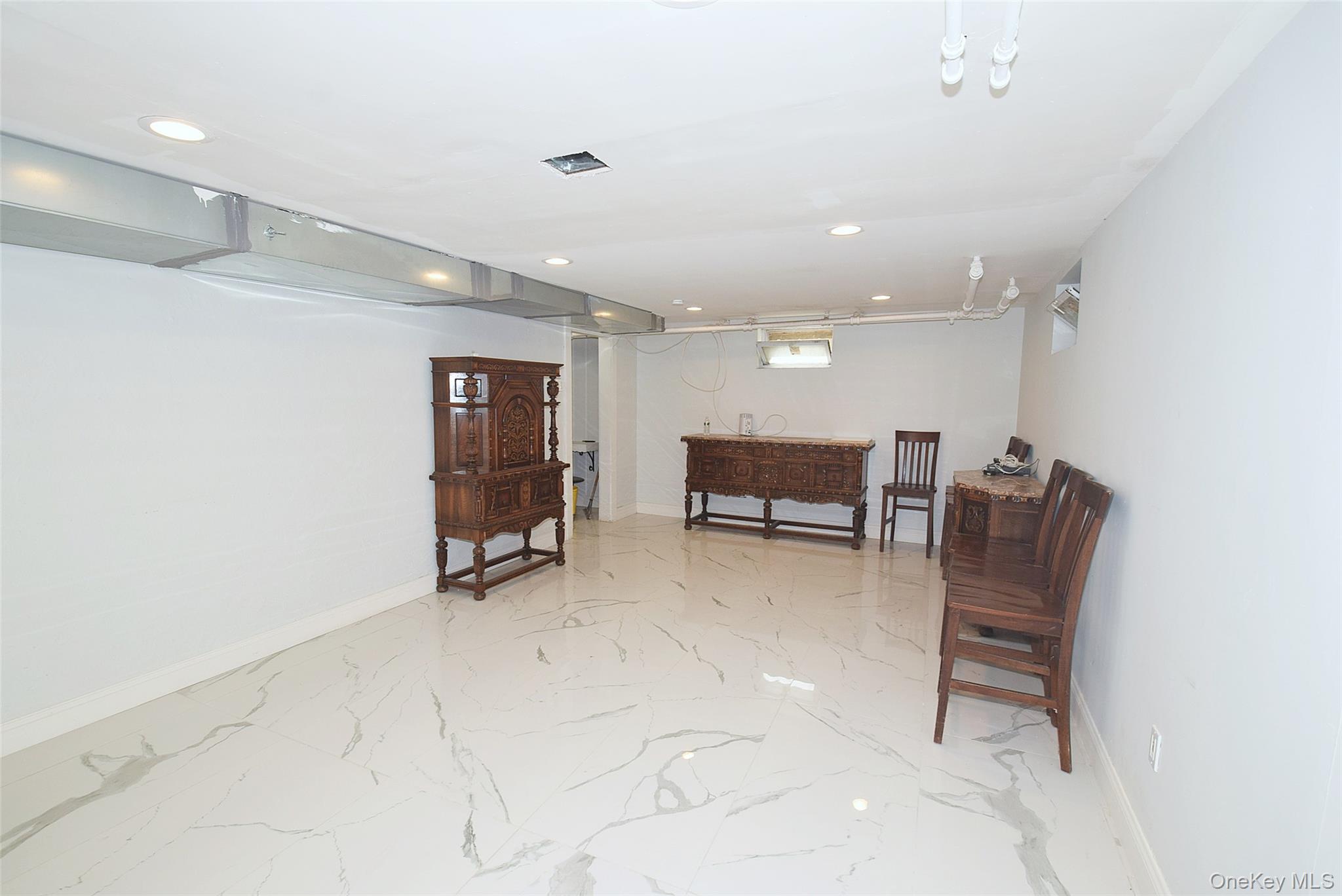 25 A Old Mill Road – For Rent photo 12