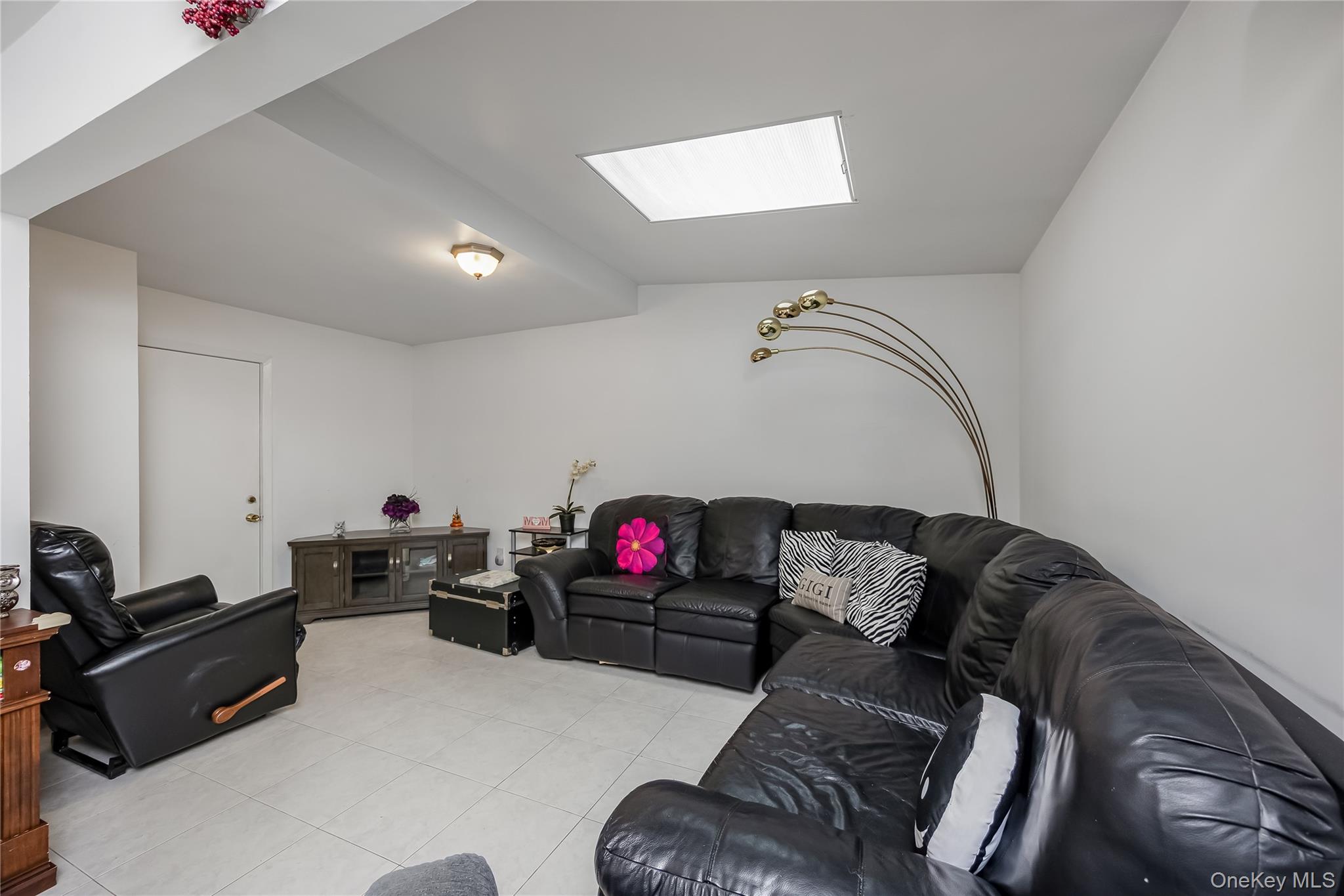 9 Linwood Avenue – For Sale photo 12