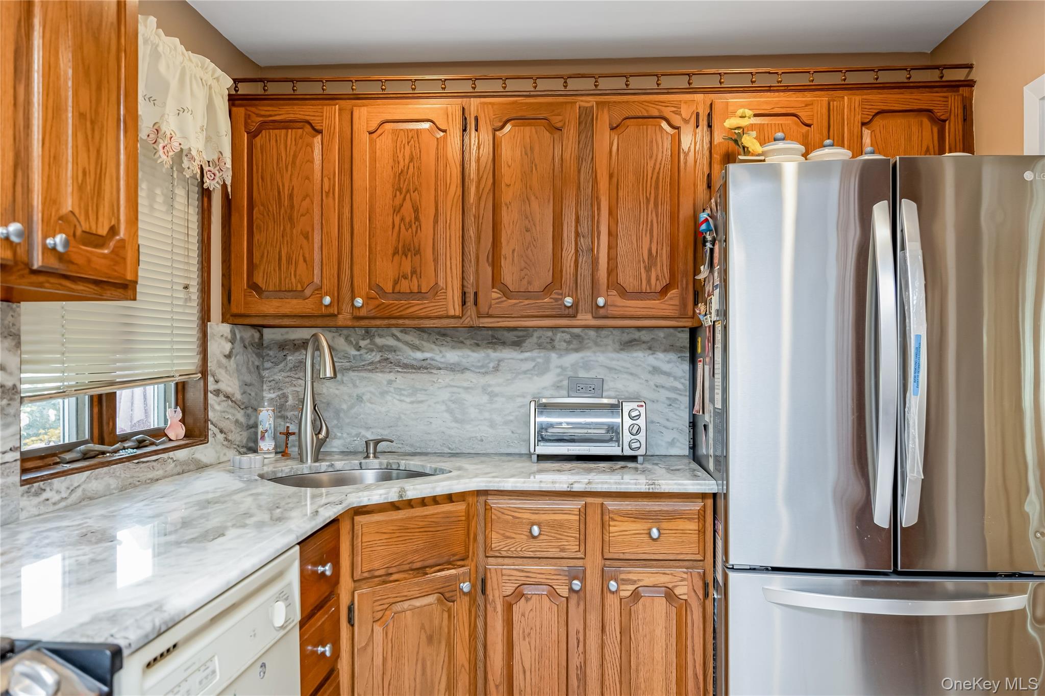 9 Linwood Avenue – For Sale photo 8