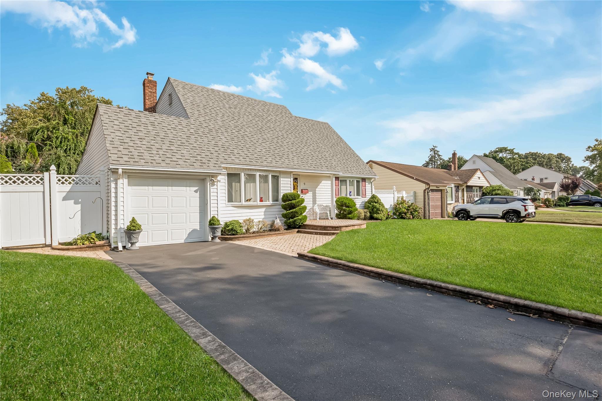 9 Linwood Avenue – For Sale photo 3