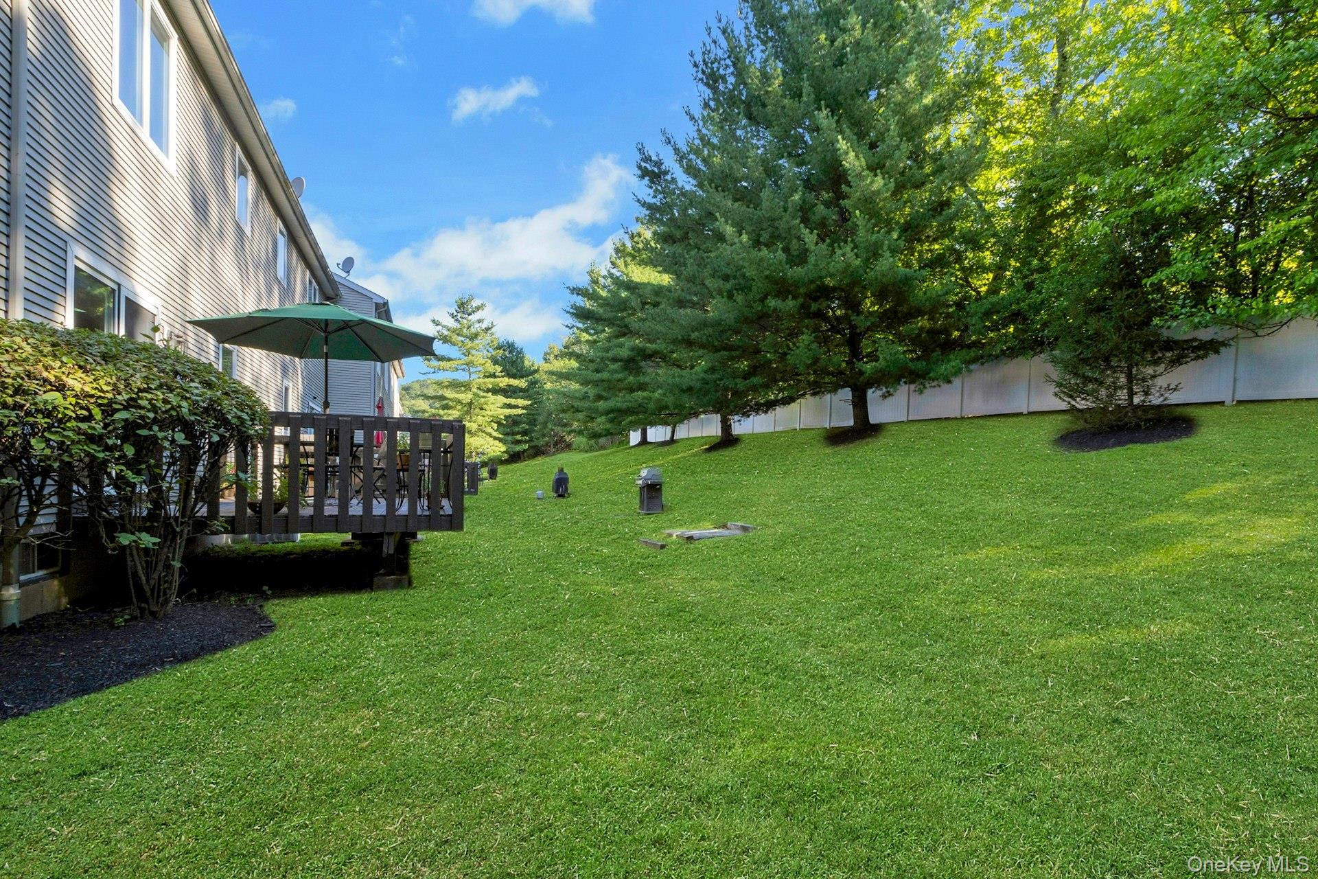 77 Leif Boulevard – For Sale photo 45