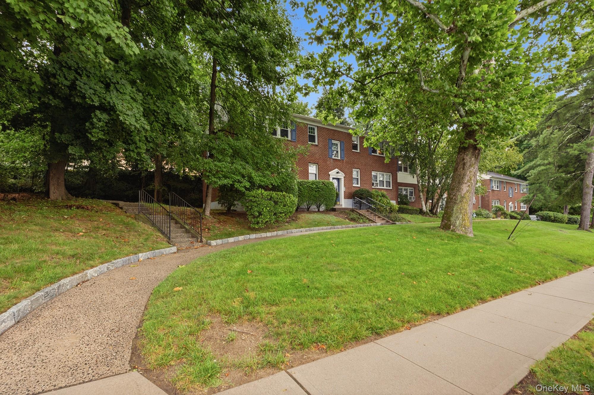 154 Underhill Avenue, Unit 2A photo 2